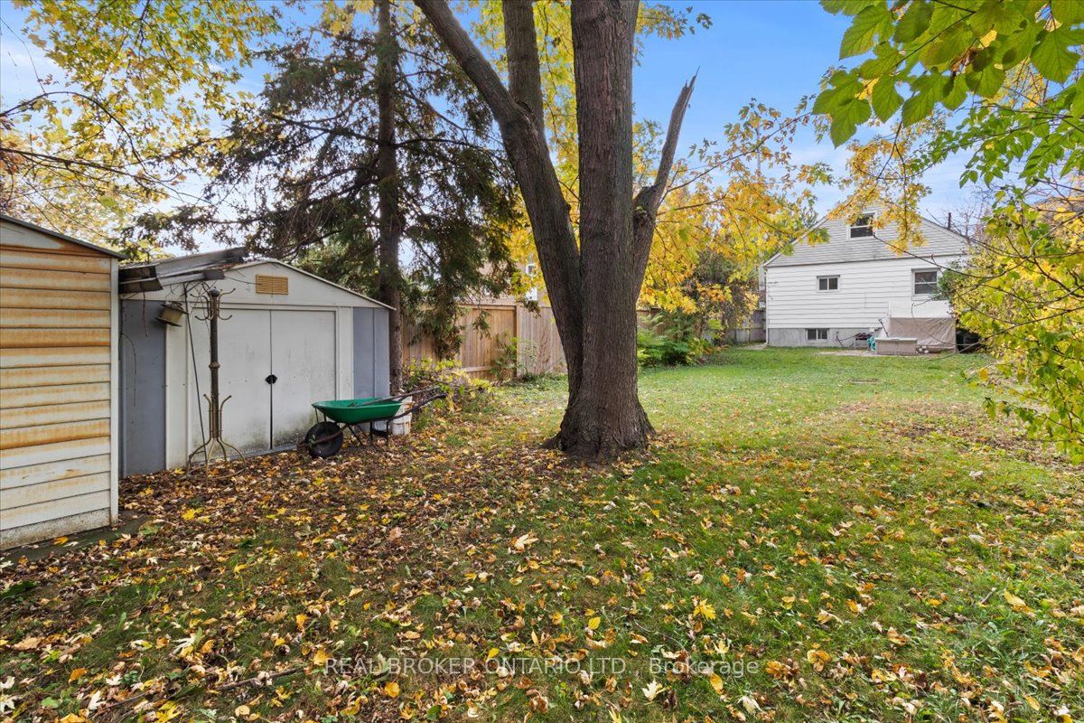 1097 Enola Avenue Property Photo 13