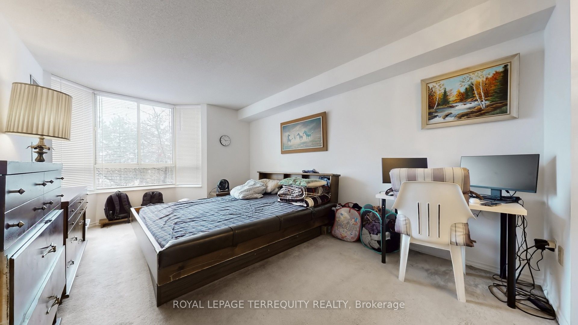 20 Cherrytree Drive 211 Property Photo 14