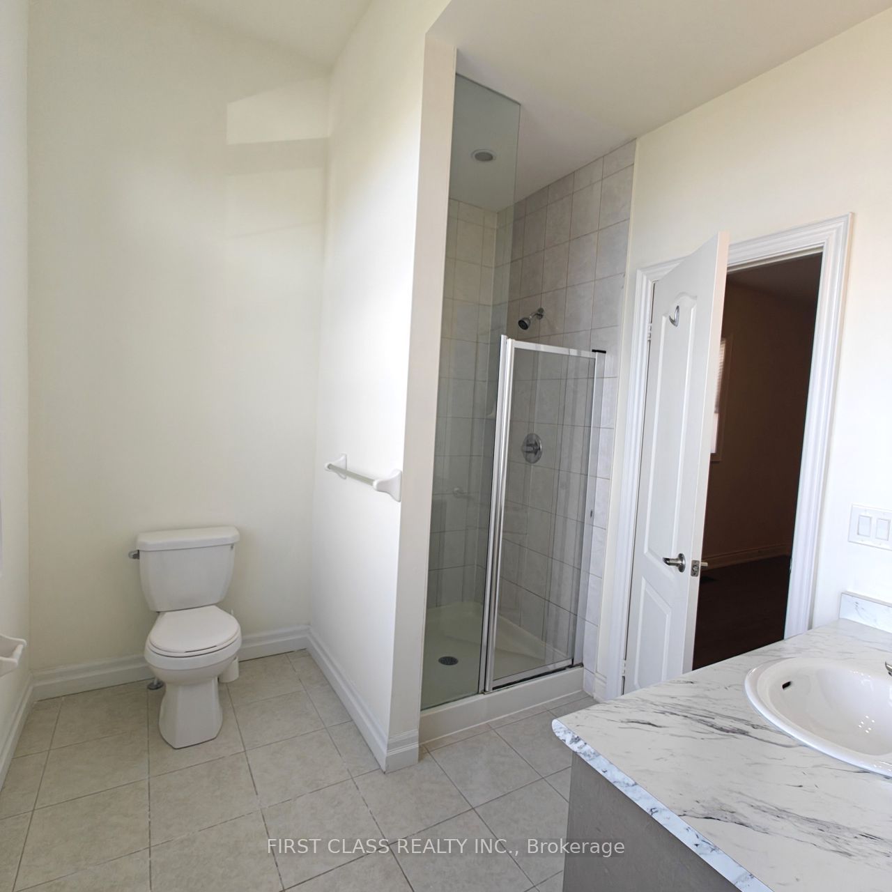 1538 Devine Point Property Photo 14