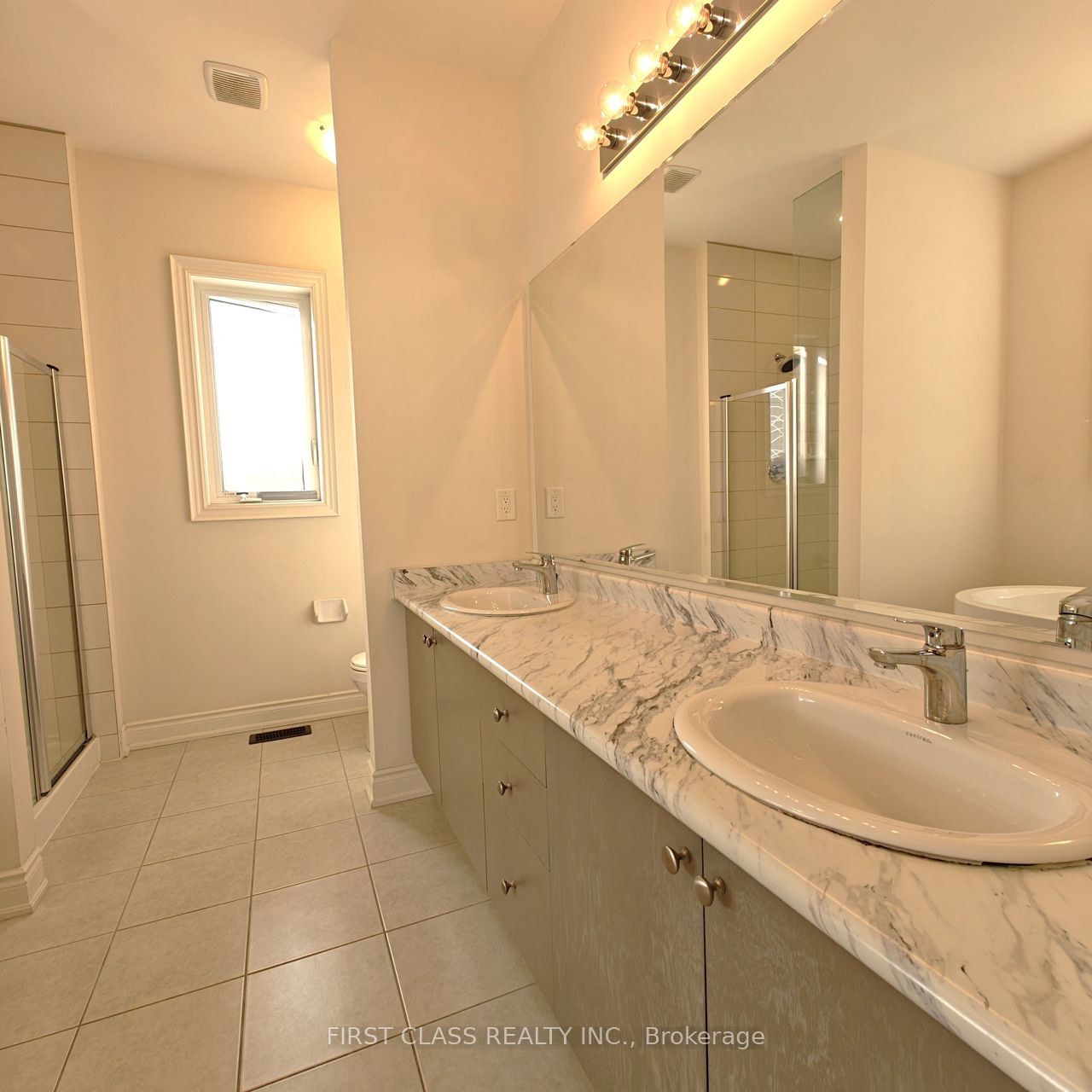 1538 Devine Point Property Photo 21