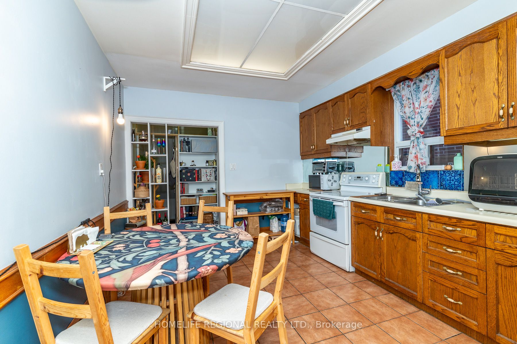 122 Emerson Avenue Property Photo 10