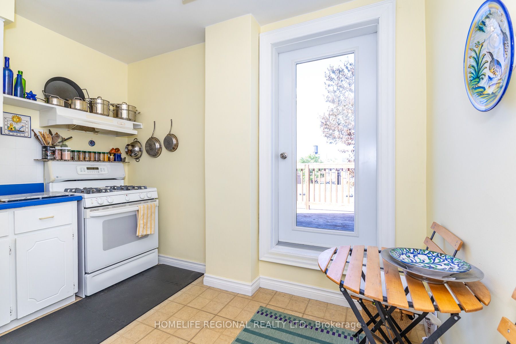122 Emerson Avenue Property Photo 18