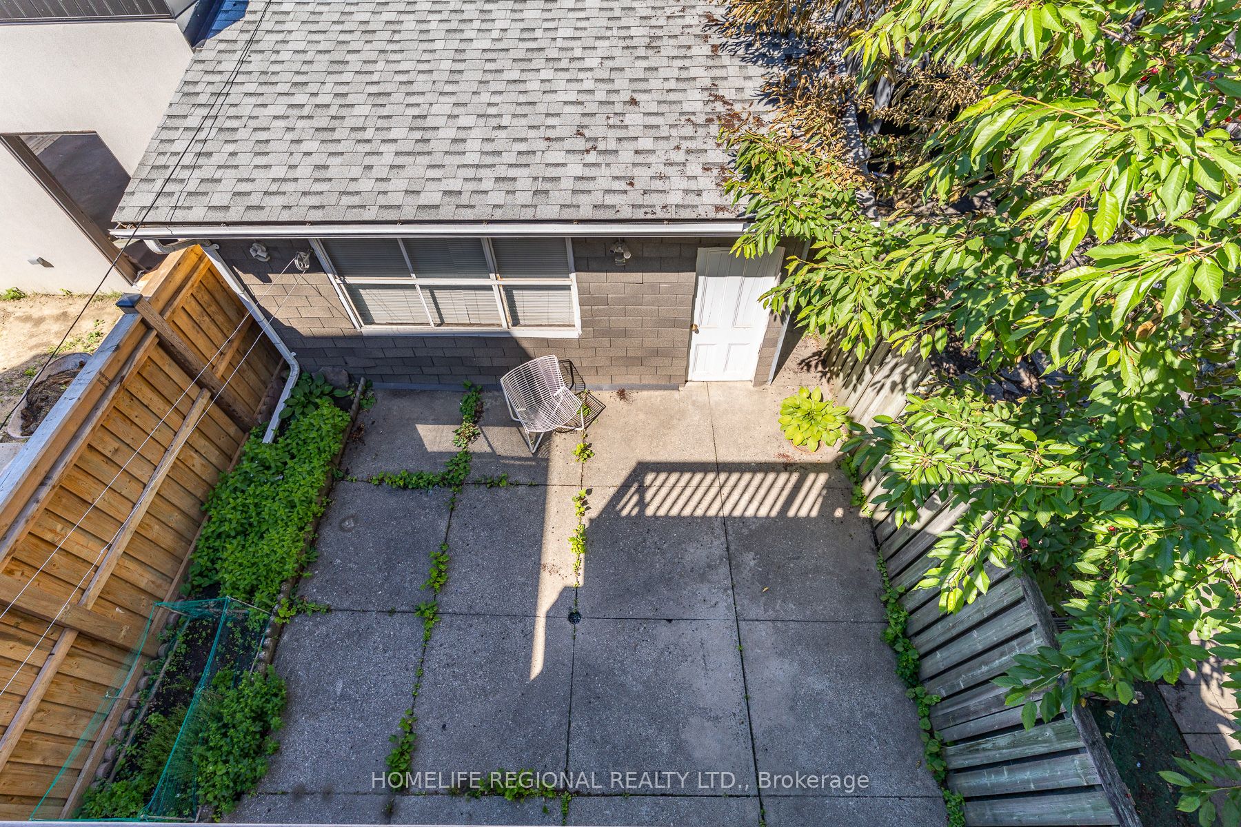 122 Emerson Avenue Property Photo 21