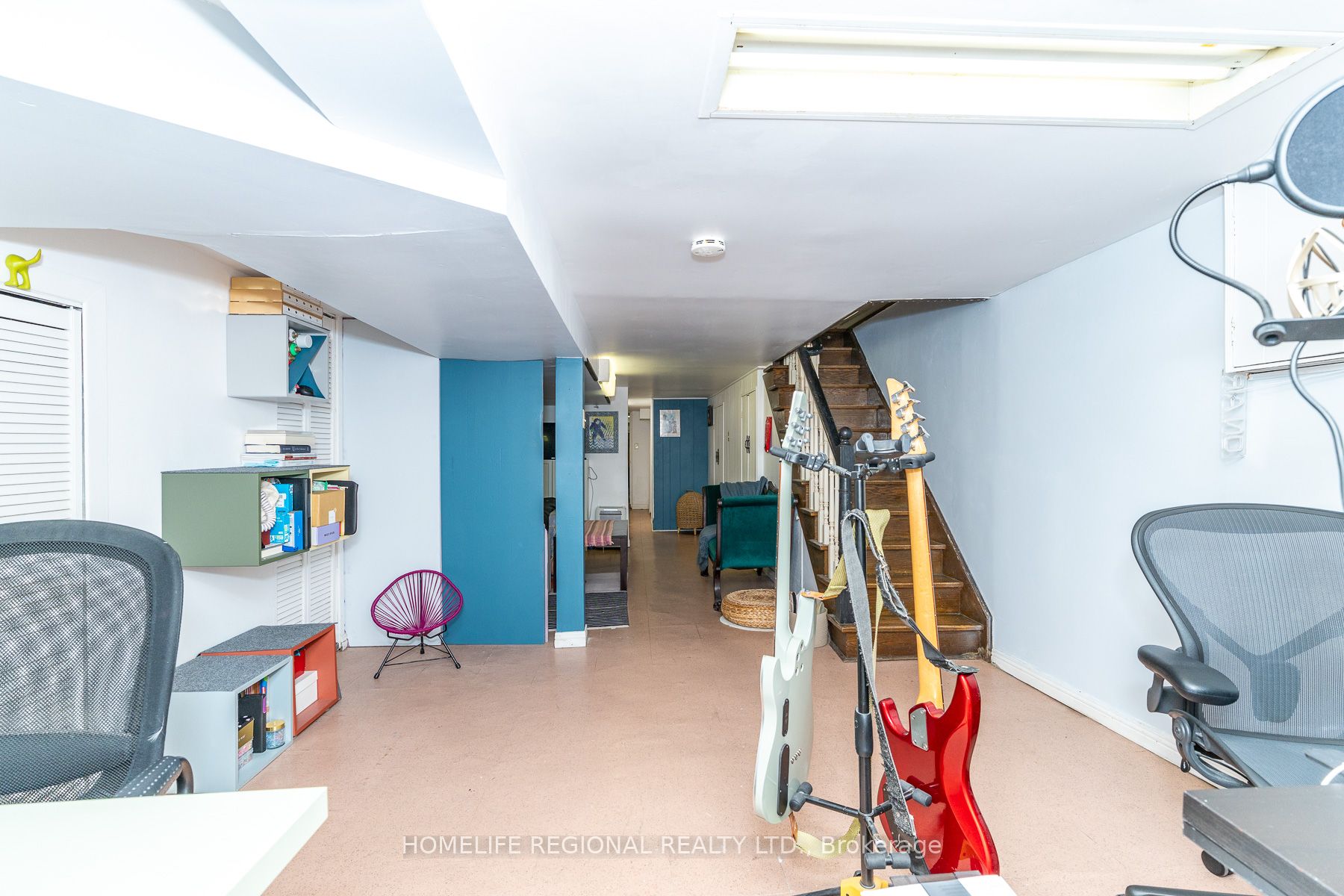 122 Emerson Avenue Property Photo 37