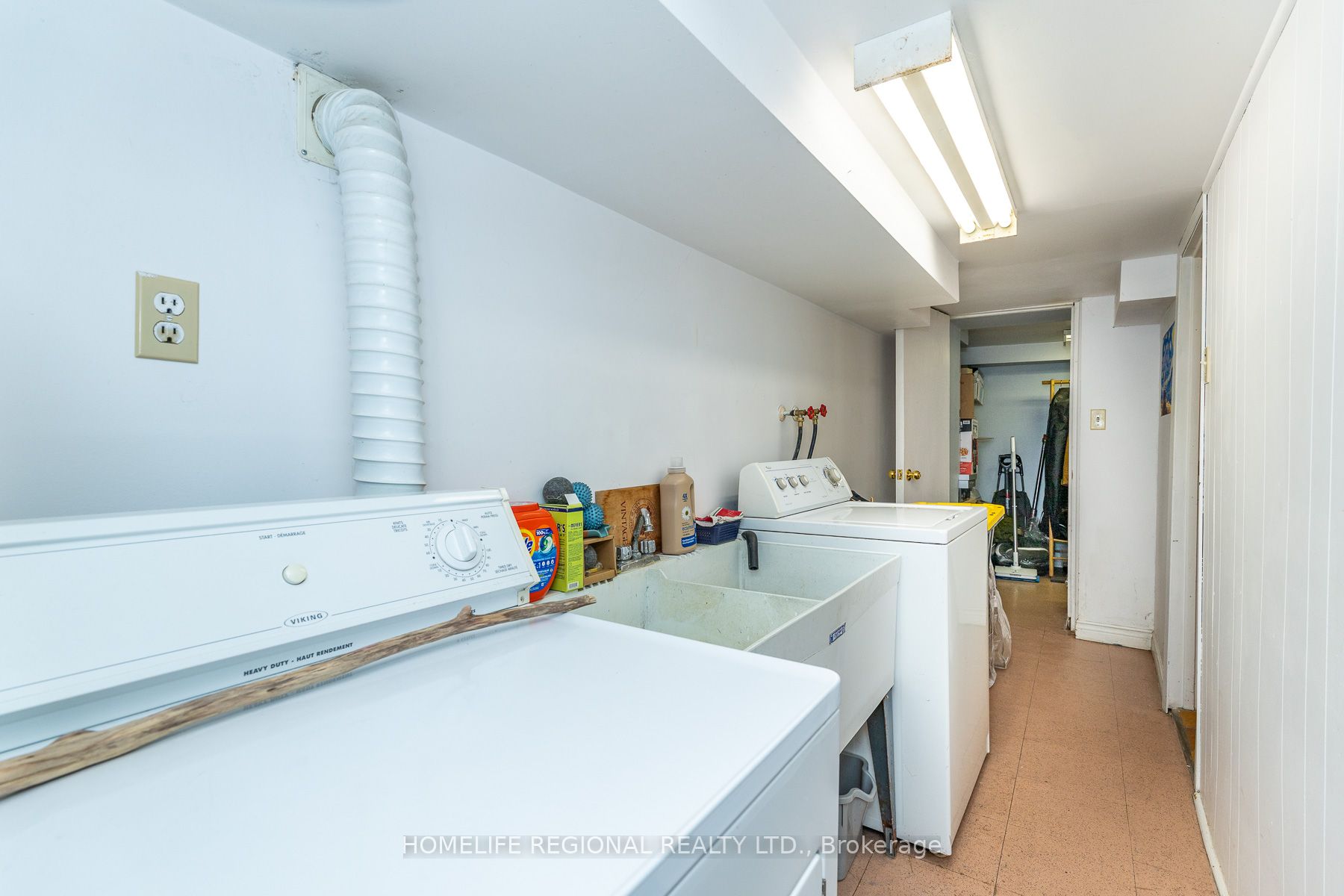 122 Emerson Avenue Property Photo 40