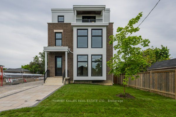 165 Spalding Road Main Property Photo 1