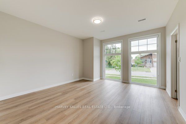 165 Spalding Road Main Property Photo 3