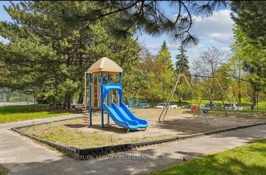 3170 Kirwin Avenue 1402 Property Photo 42