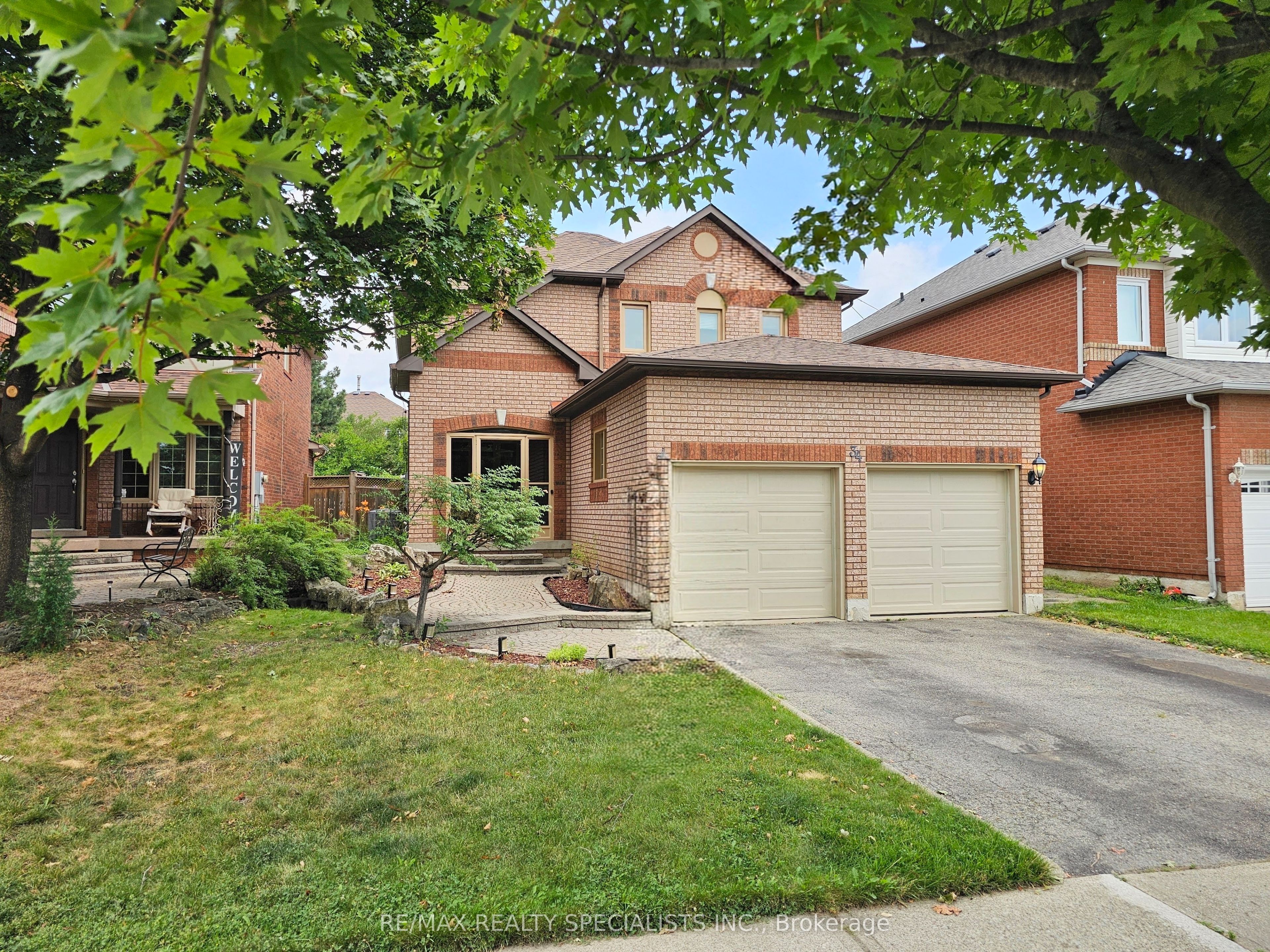34 Killaloe Crescent Property Photo 1