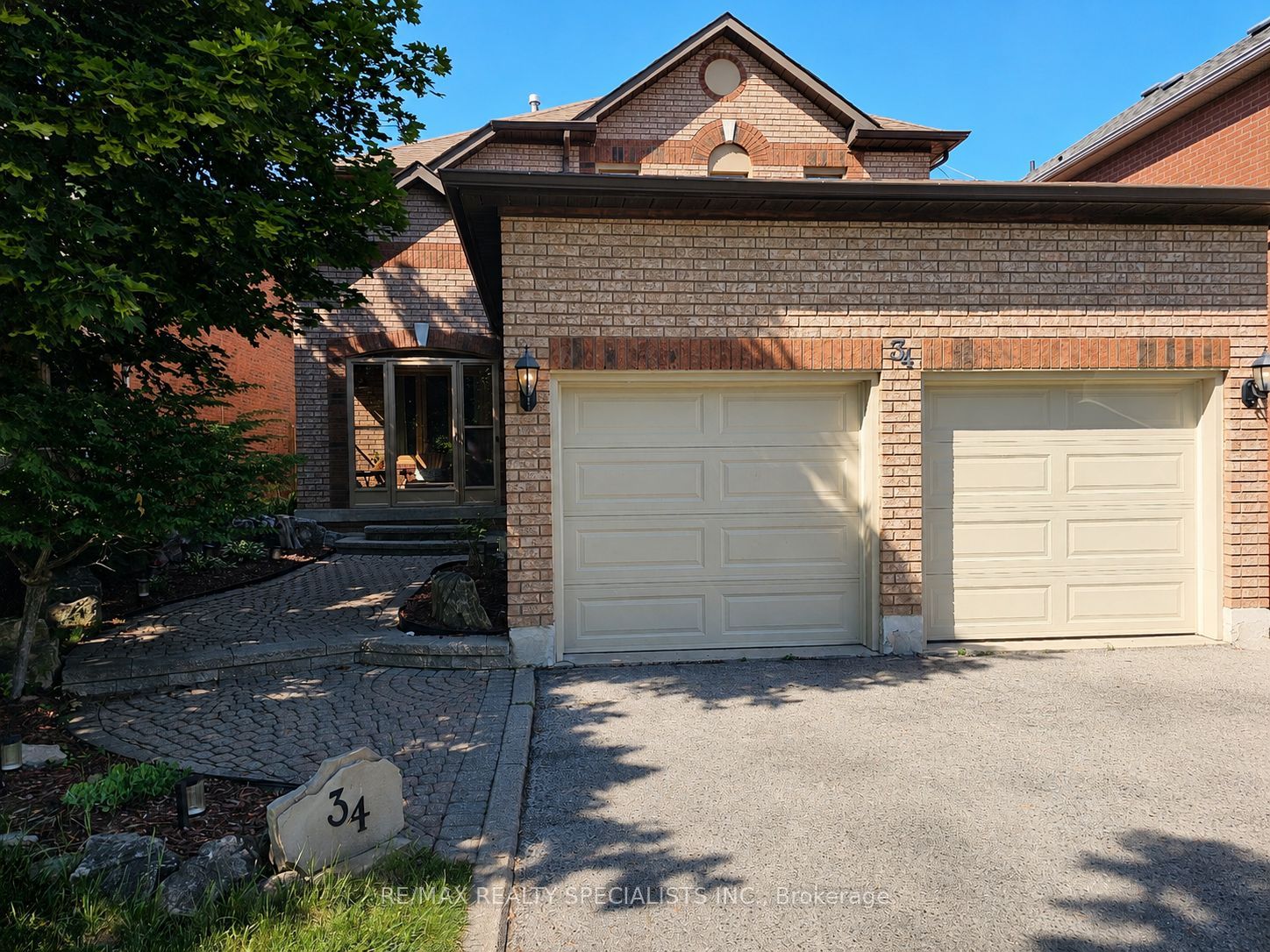 34 Killaloe Crescent Property Photo 2