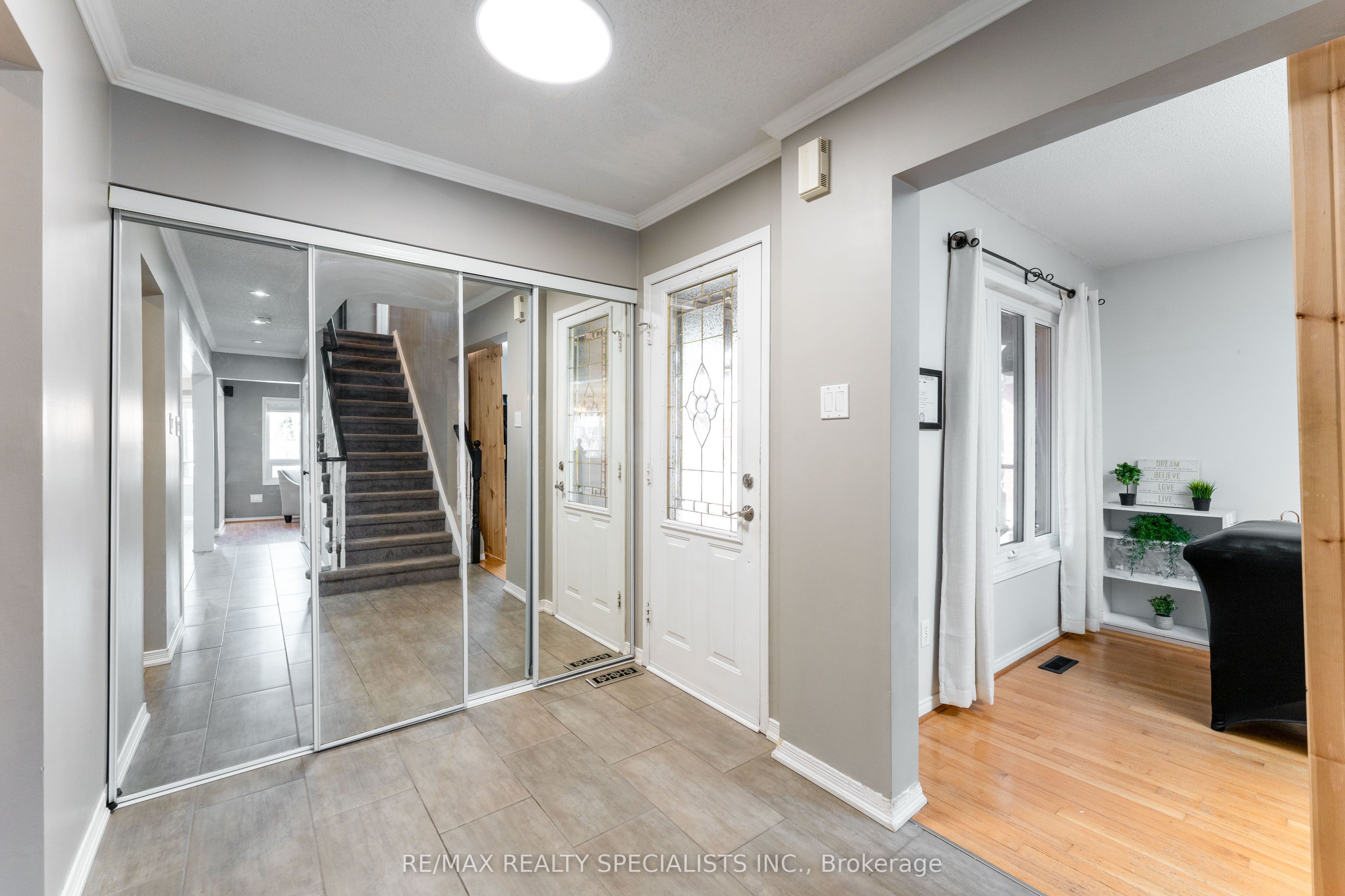 34 Killaloe Crescent Property Photo 9