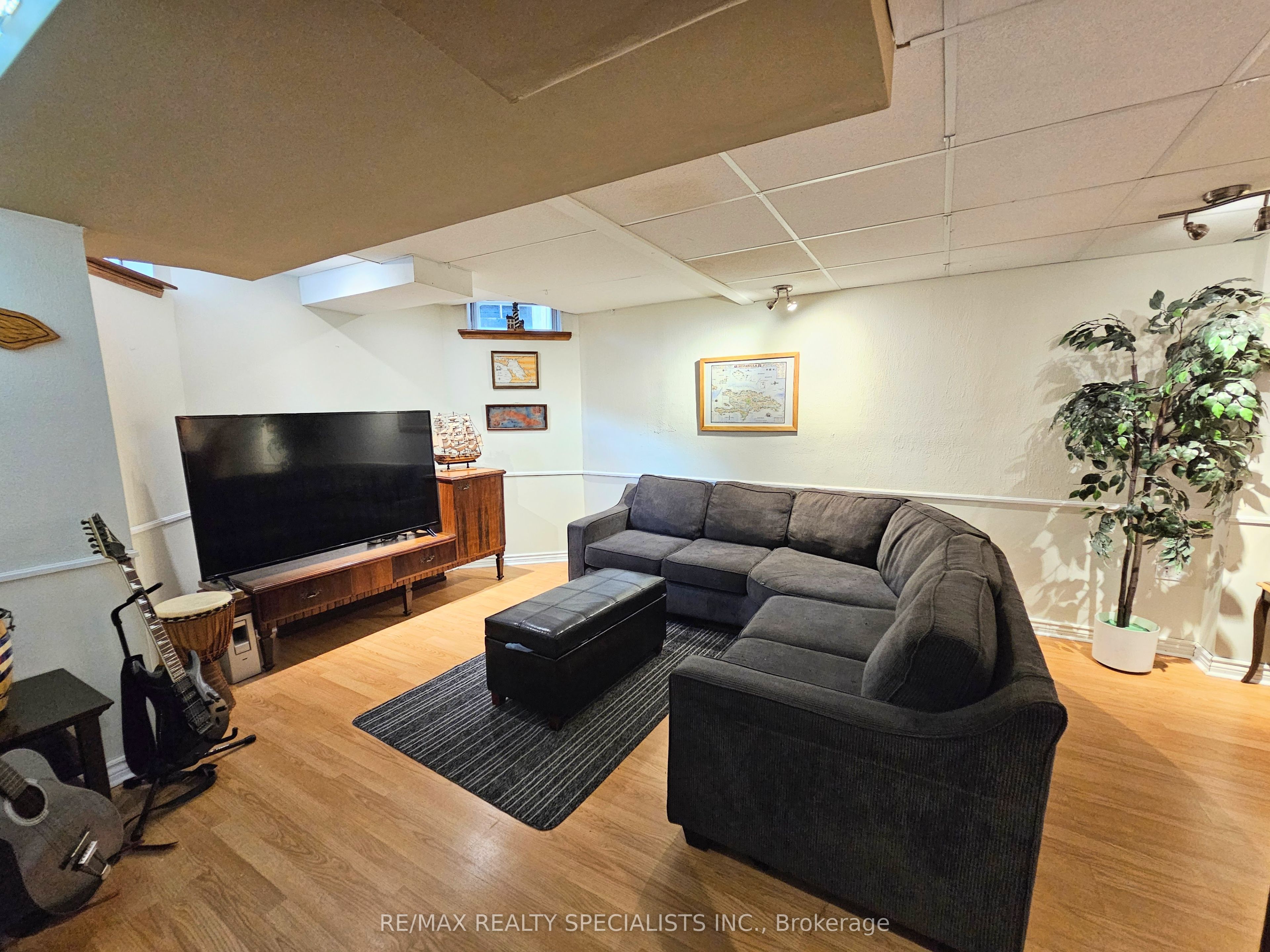 34 Killaloe Crescent Property Photo 34