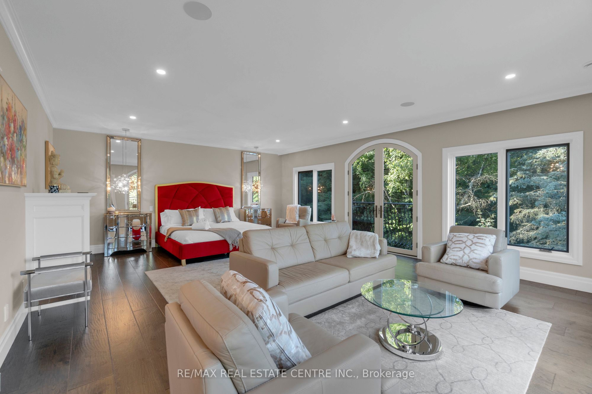 1175 Derry Road Property Photo 24