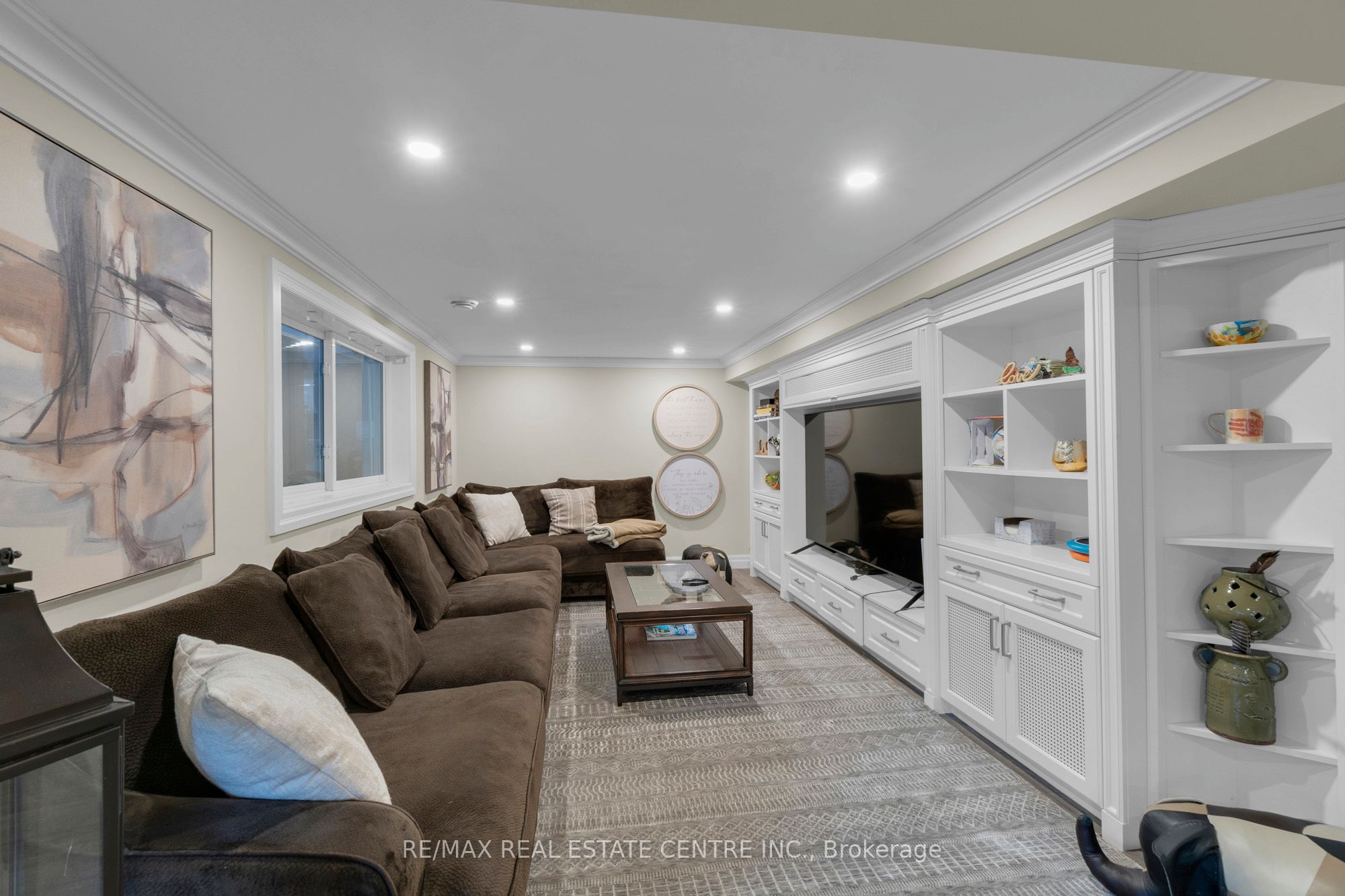 1175 Derry Road Property Photo 41