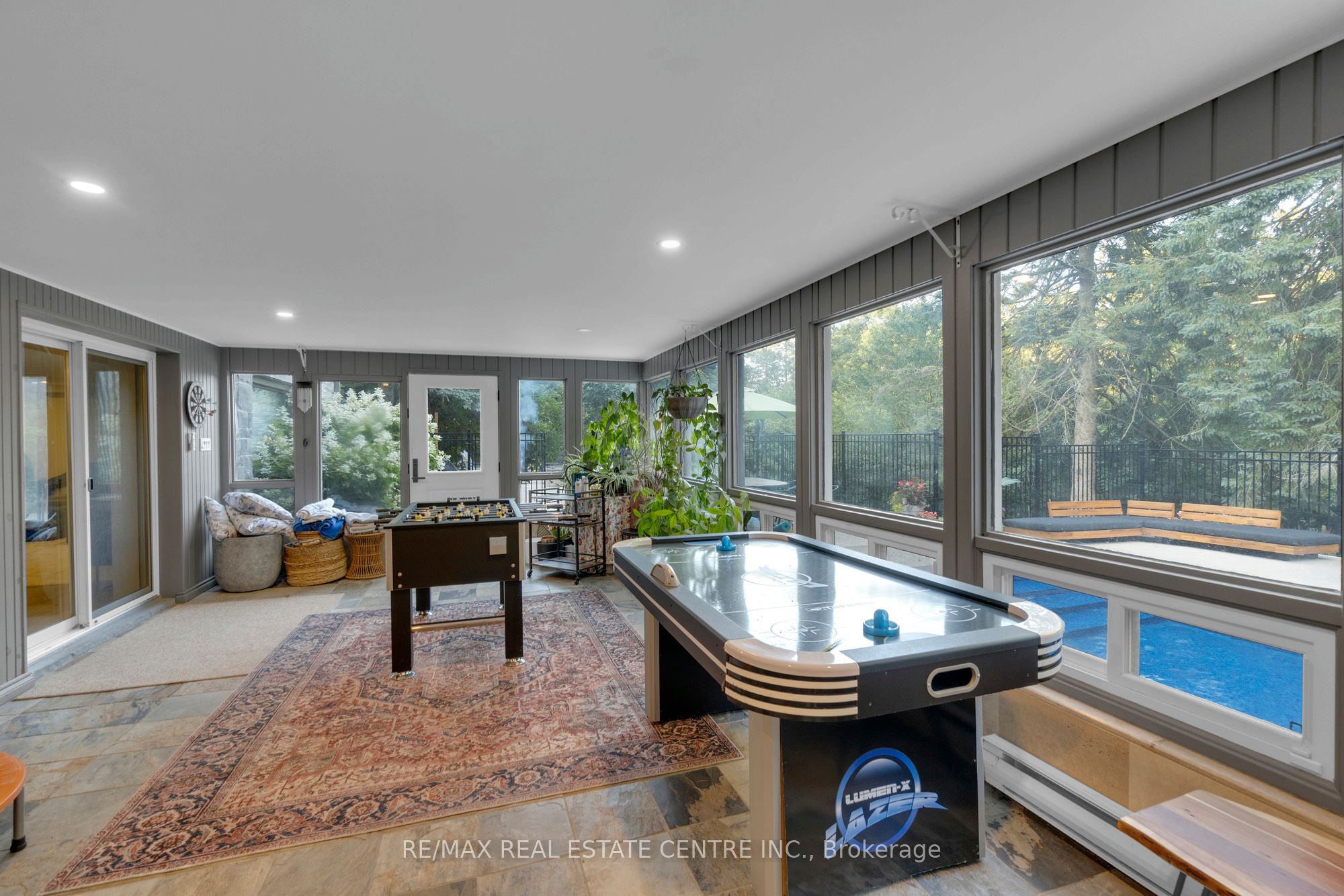 1175 Derry Road Property Photo 42