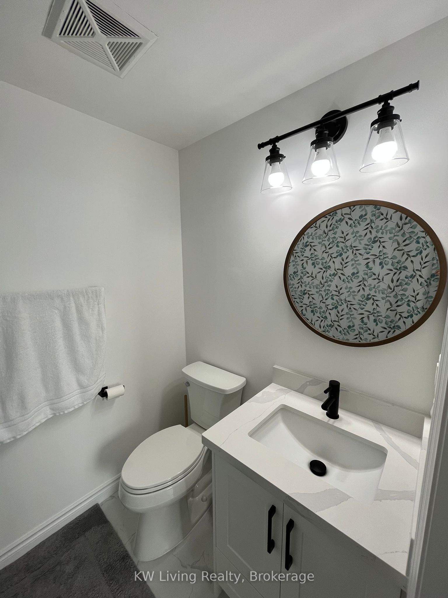 220 Burnhamthorpe Road W 1502 Property Photo 17