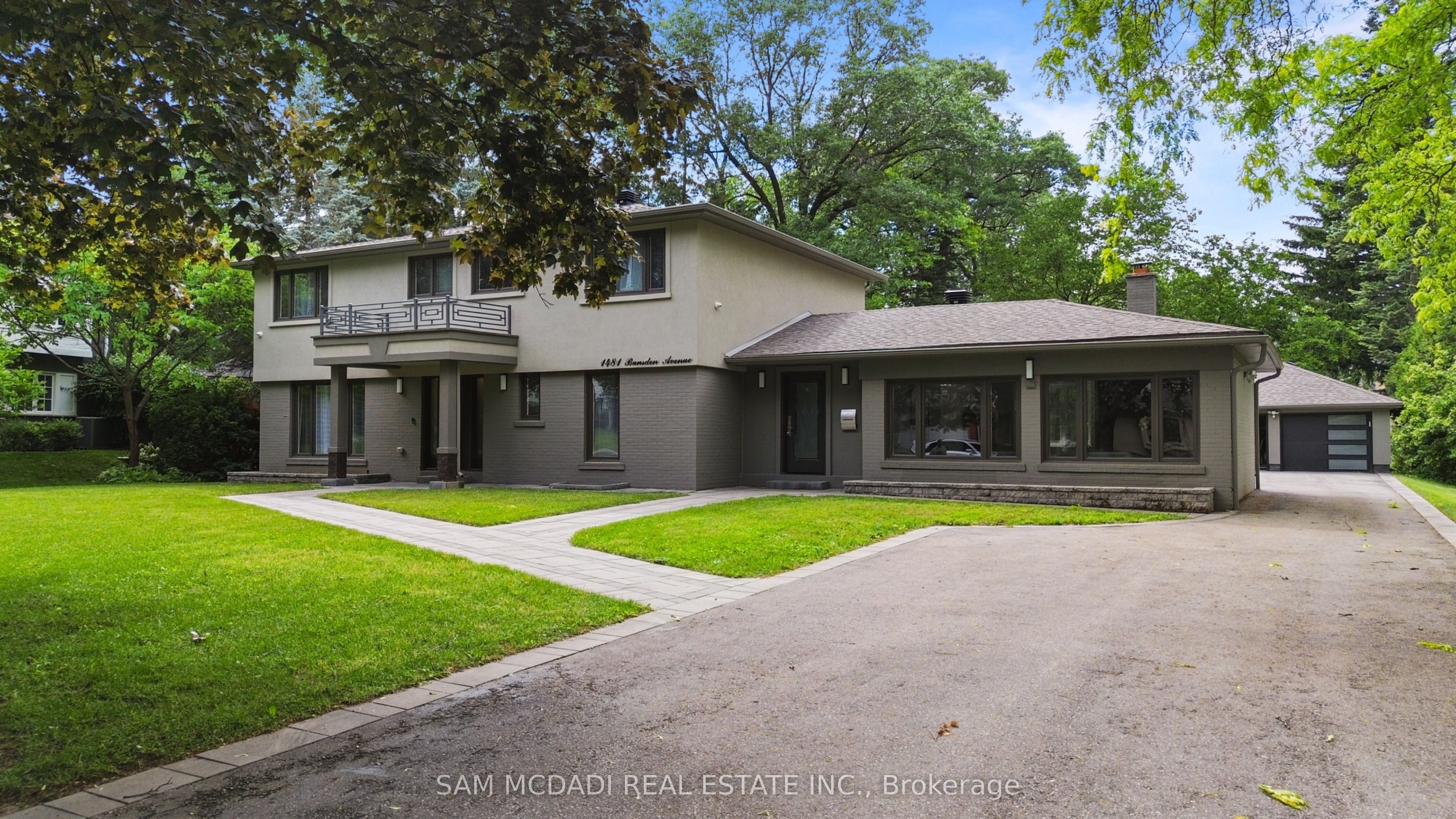 1481 Bunsden Avenue Property Photo 4