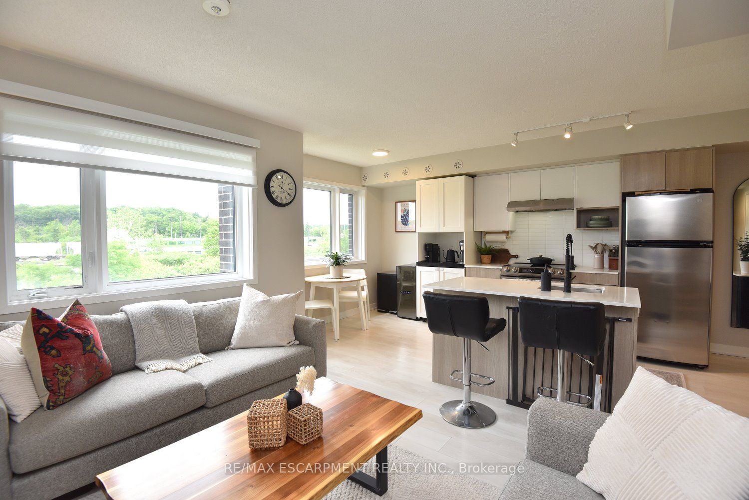 1135 Cooke Boulevard 112 Property Photo 6