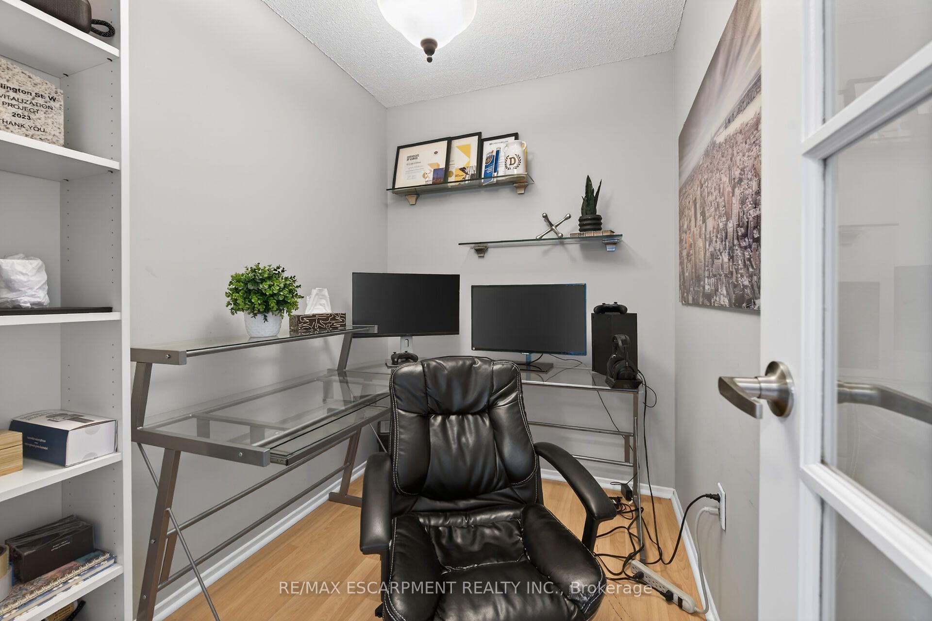 700 Dynes Road 1005 Property Photo 11