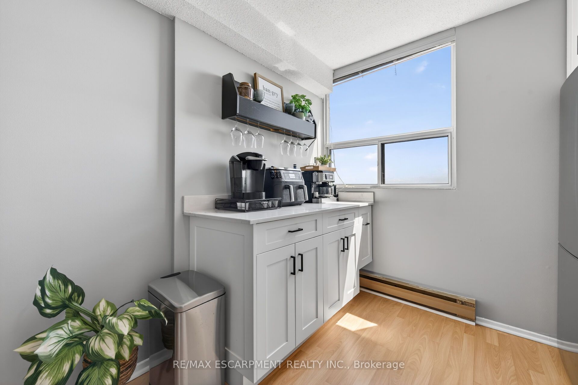 700 Dynes Road 1005 Property Photo 15