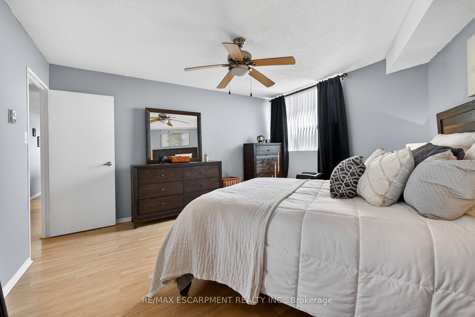 700 Dynes Road 1005 Property Photo 26