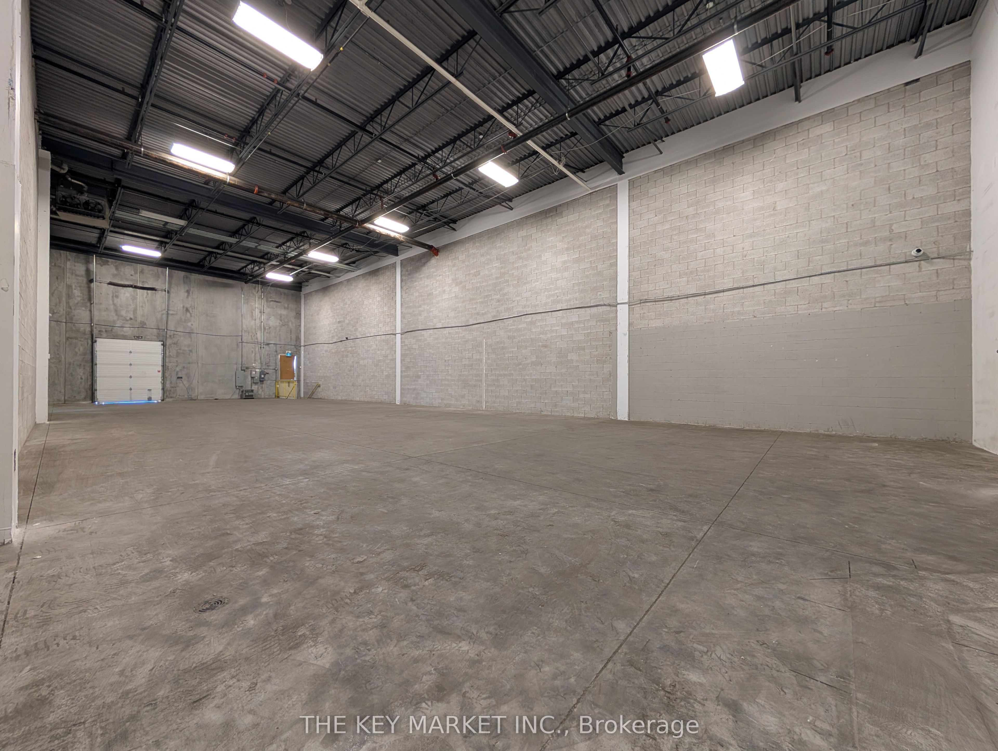 3600a Laird Road 9-11 Property Photo 10