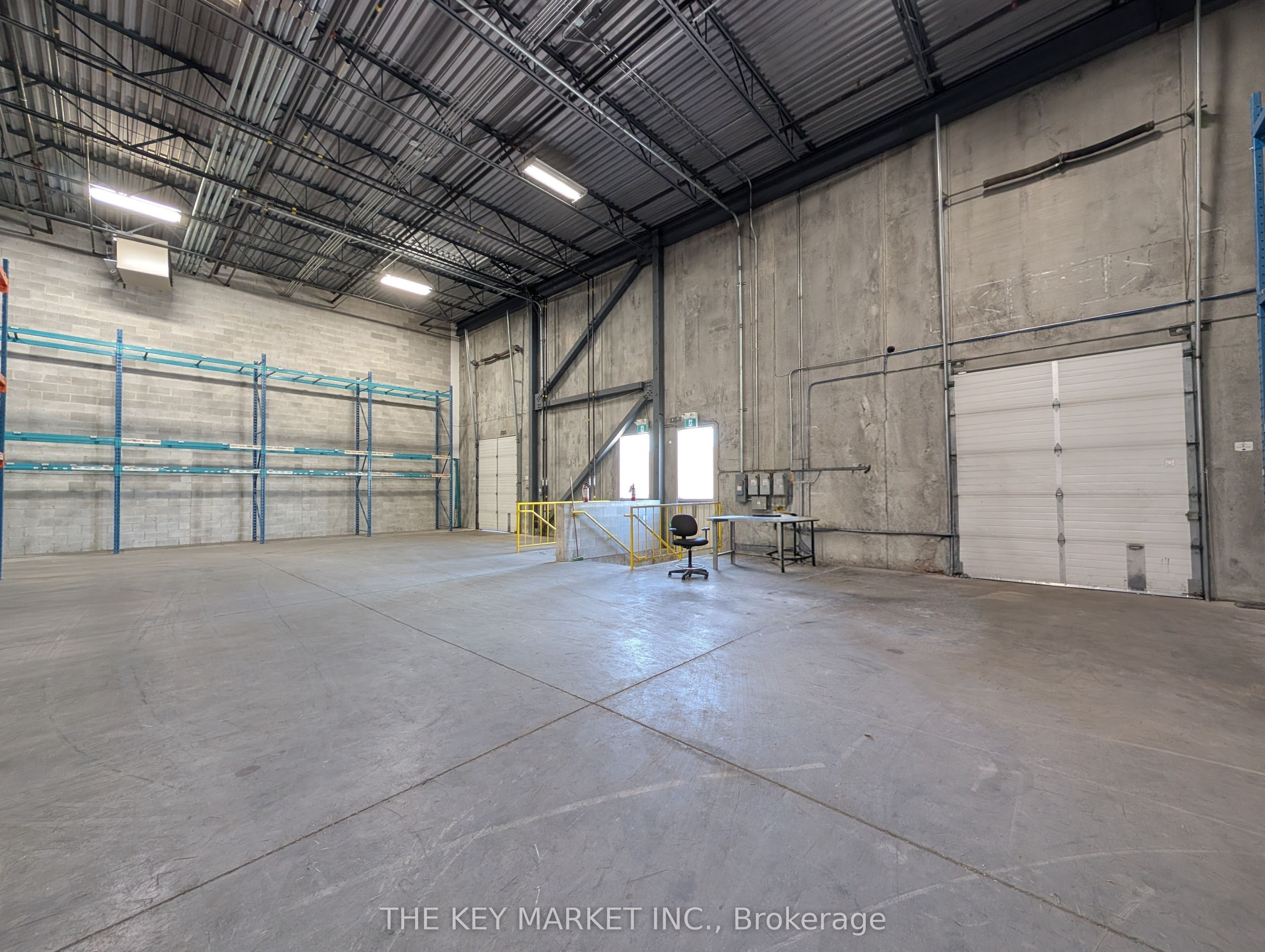 3600a Laird Road 9-11 Property Photo 13