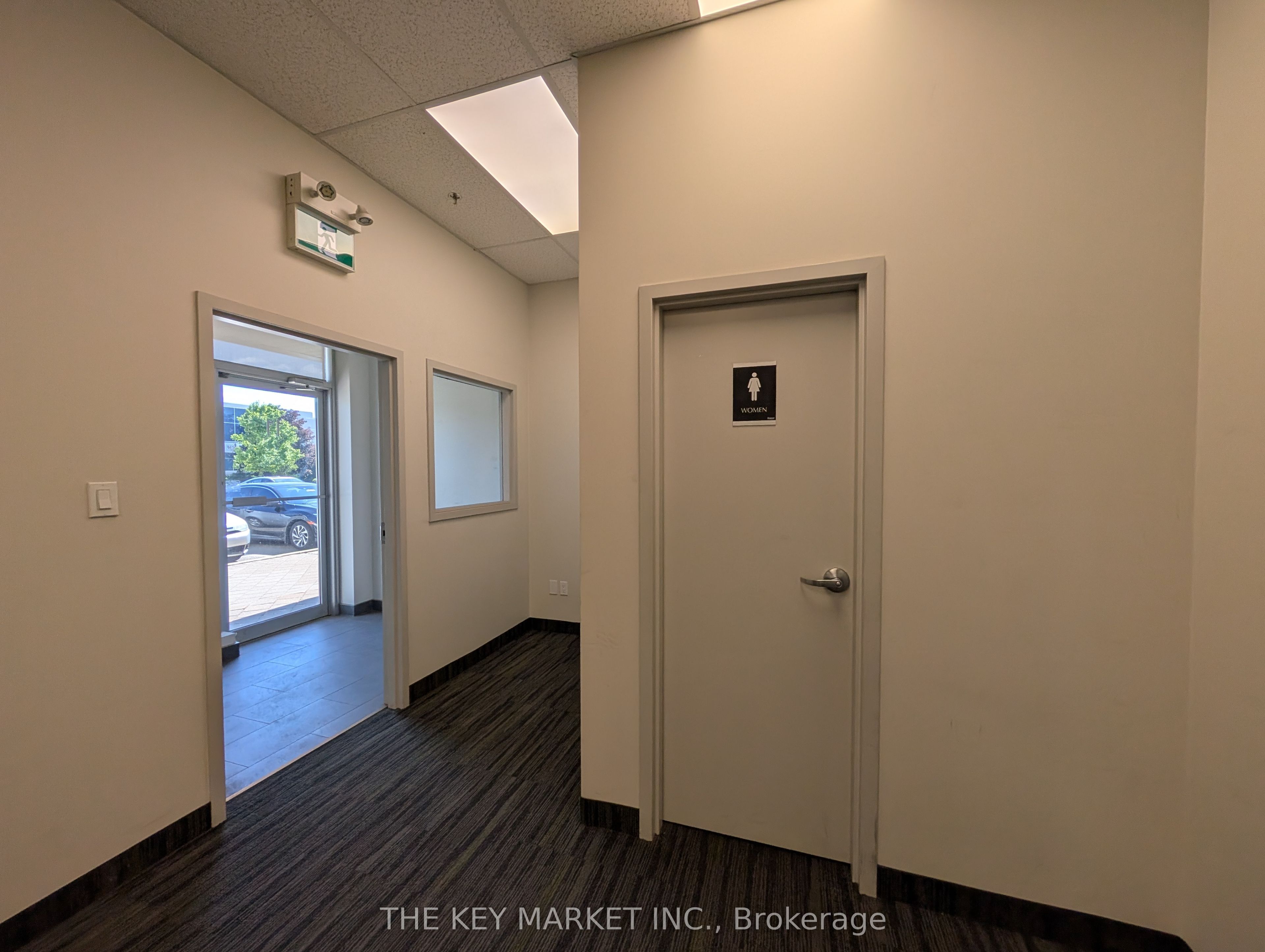 3600a Laird Road 9-11 Property Photo 15