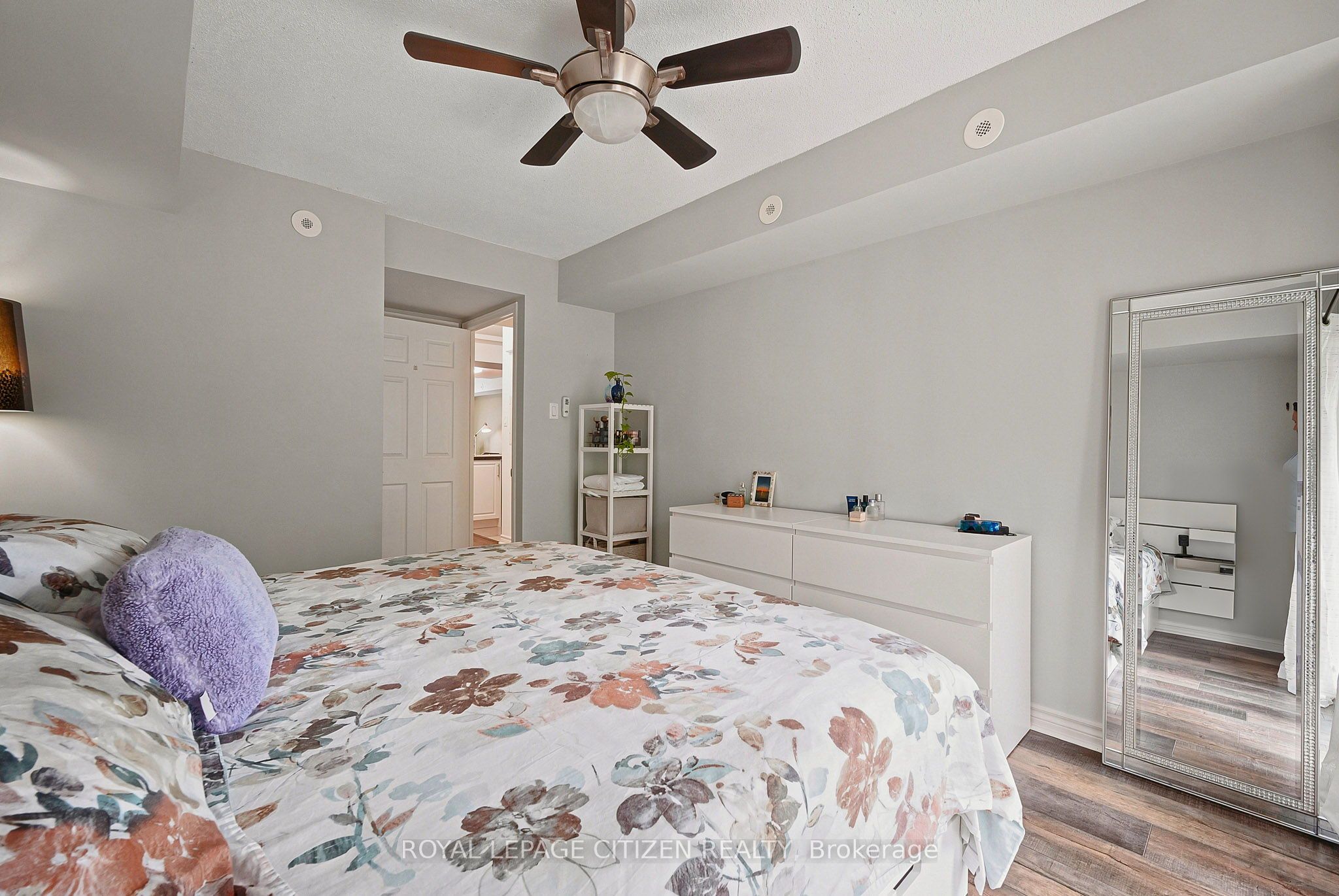 75 George Appleton Way 2048 Property Photo 15