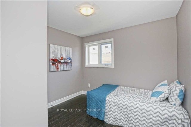 19 Golding Avenue Property Photo 18