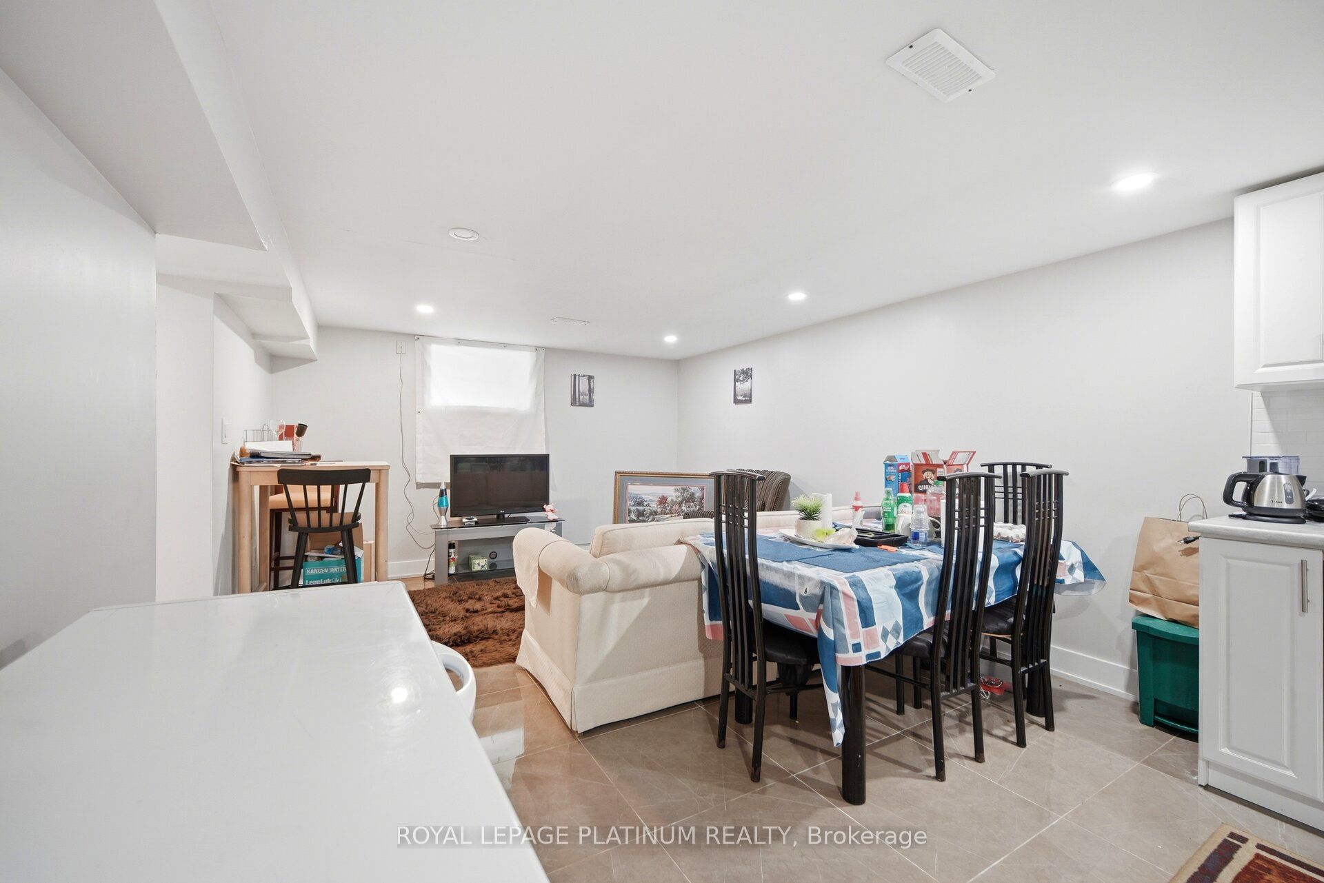 19 Golding Avenue Property Photo 23