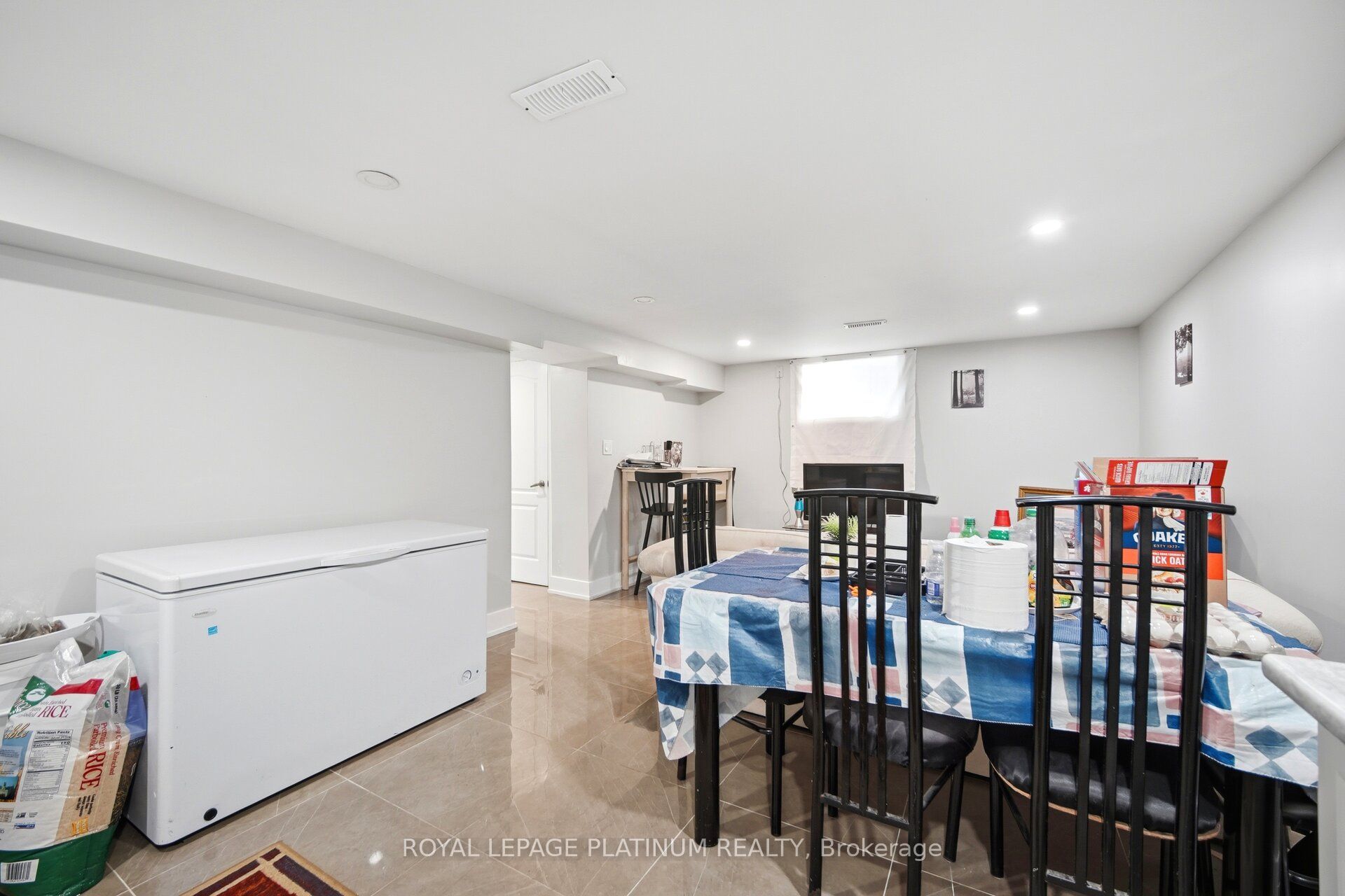 19 Golding Avenue Property Photo 26