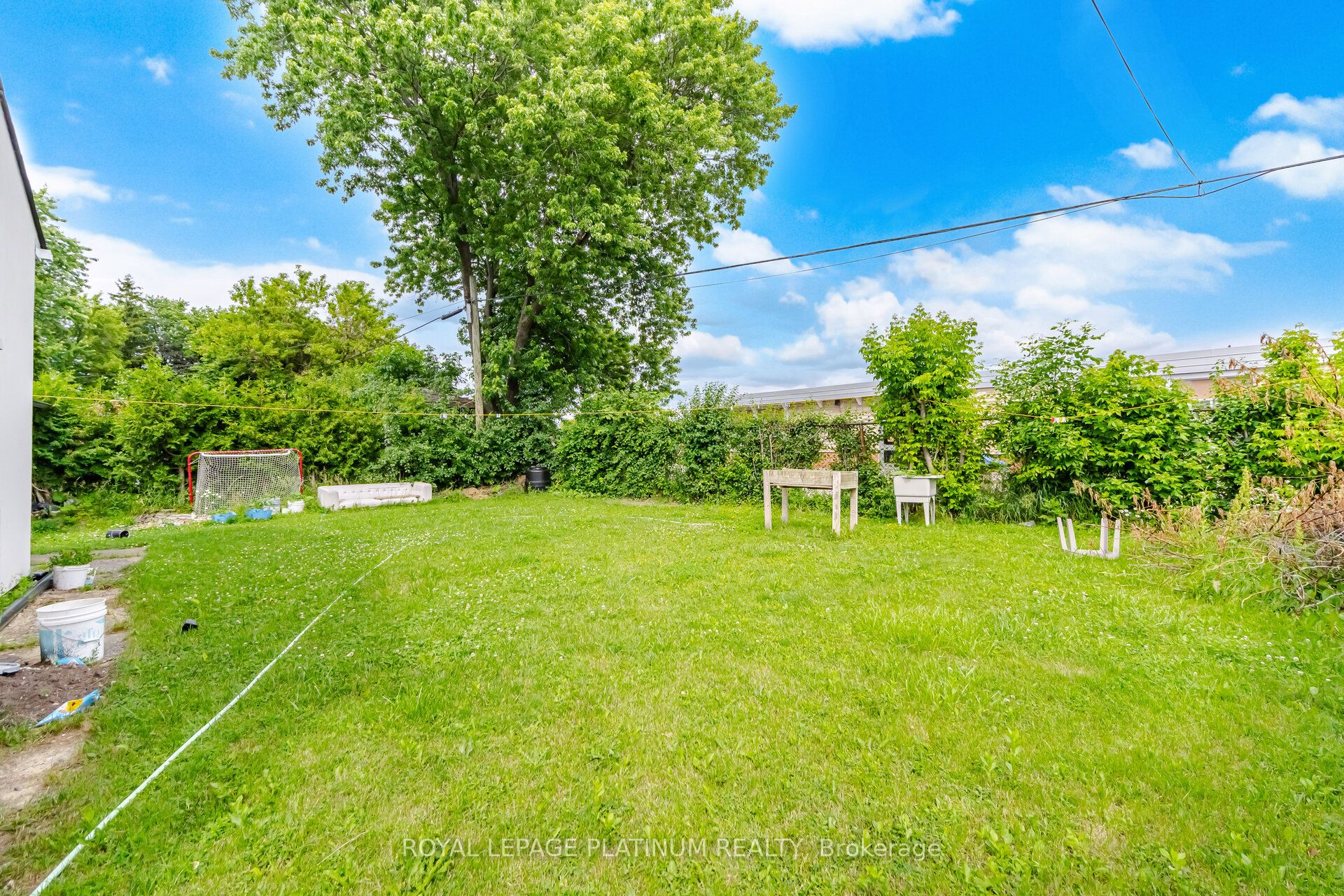19 Golding Avenue Property Photo 31
