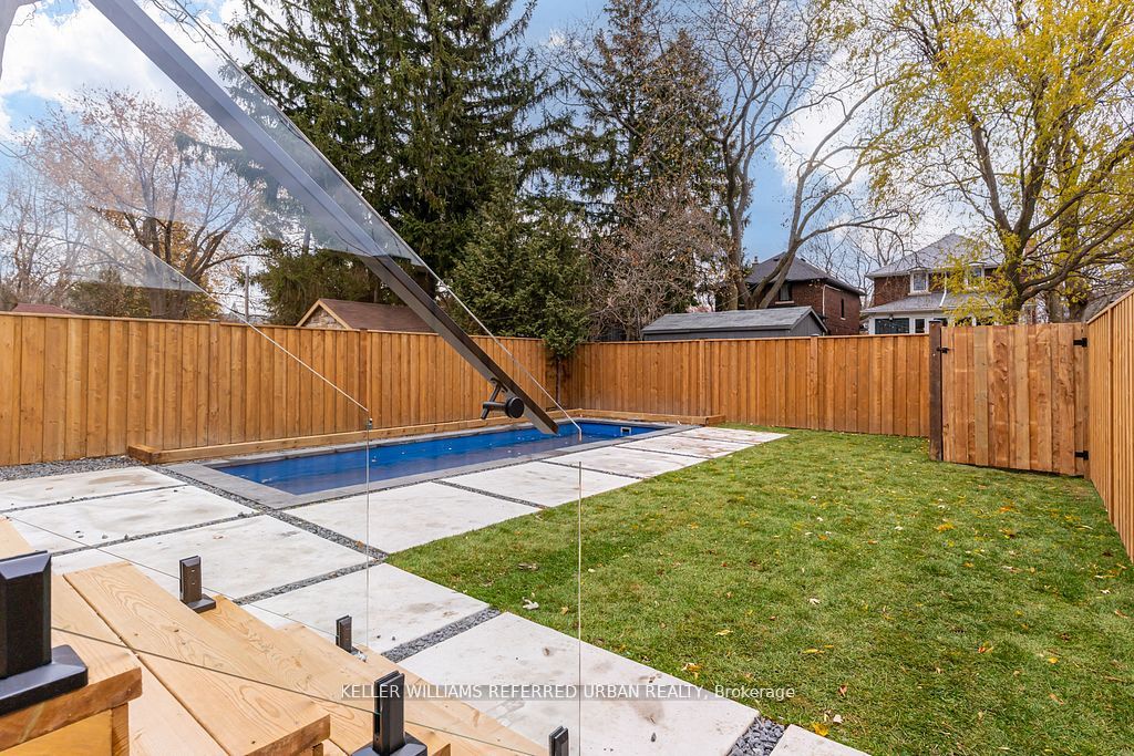 33 Twelfth Street Property Photo 48
