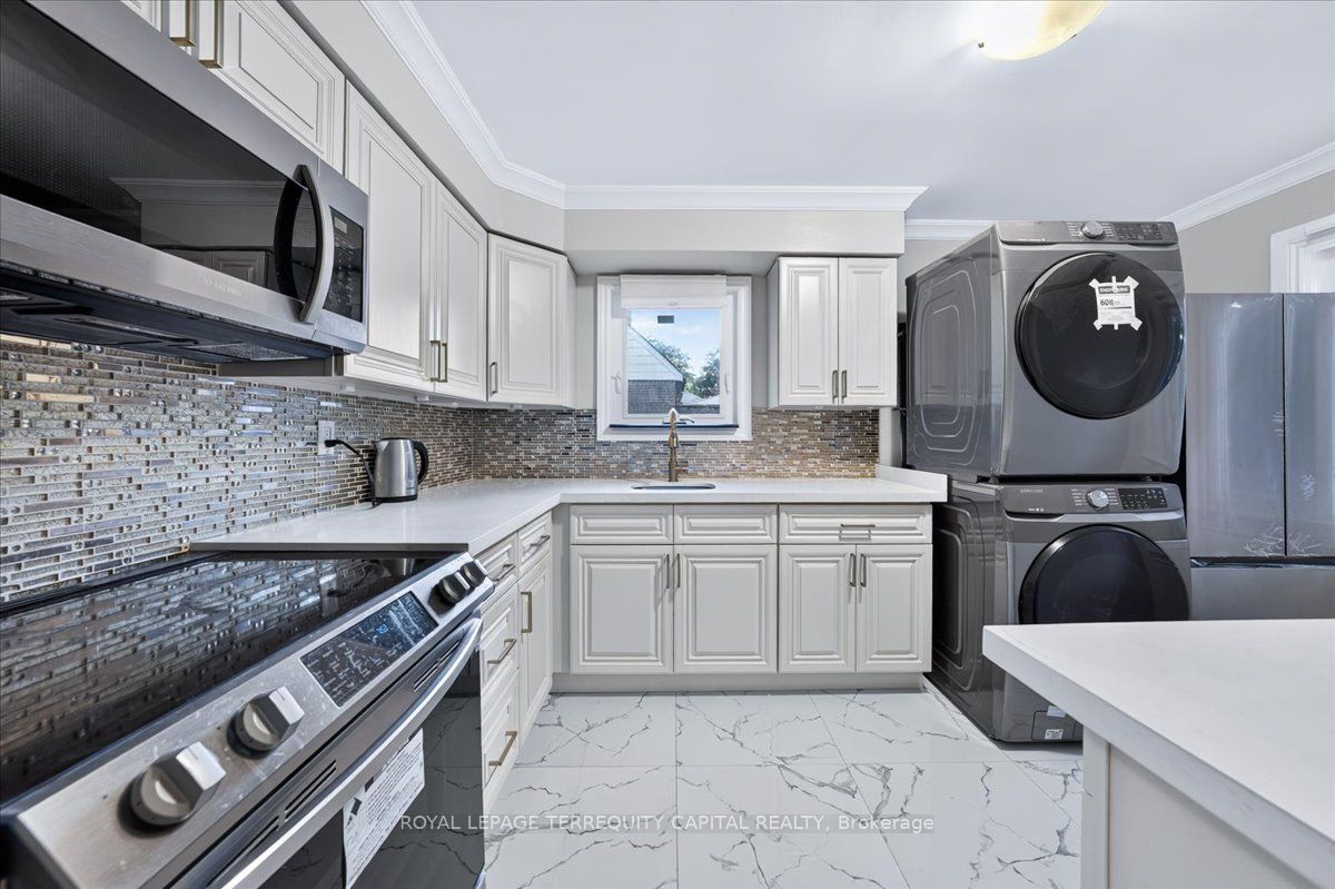 175 Clearbrooke Circle Property Photo 16