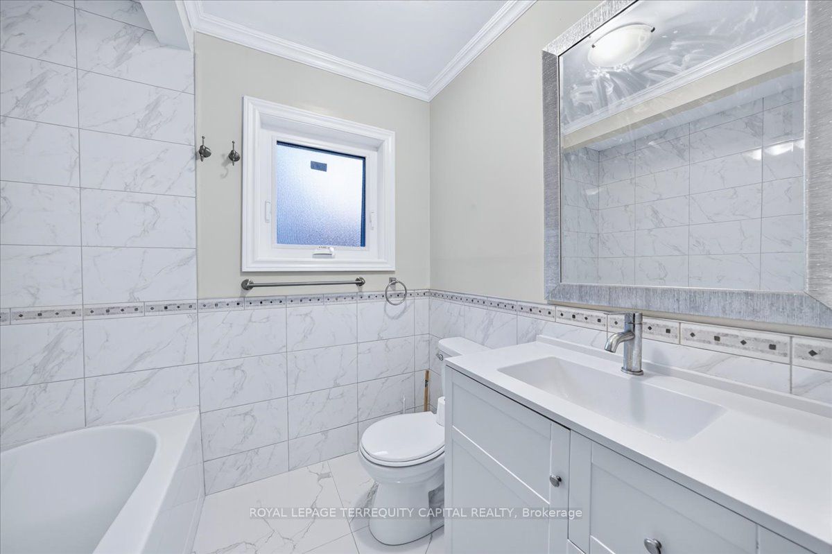 175 Clearbrooke Circle Property Photo 22
