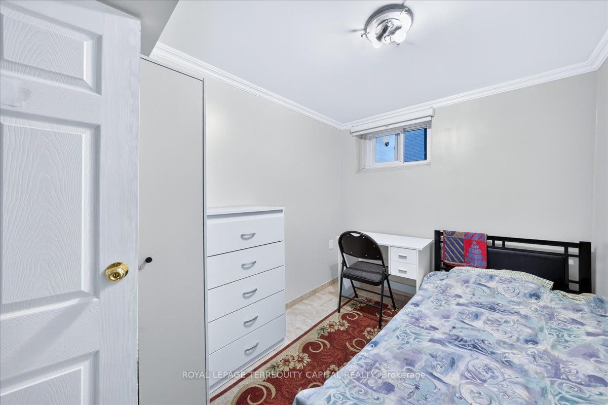 175 Clearbrooke Circle Property Photo 41