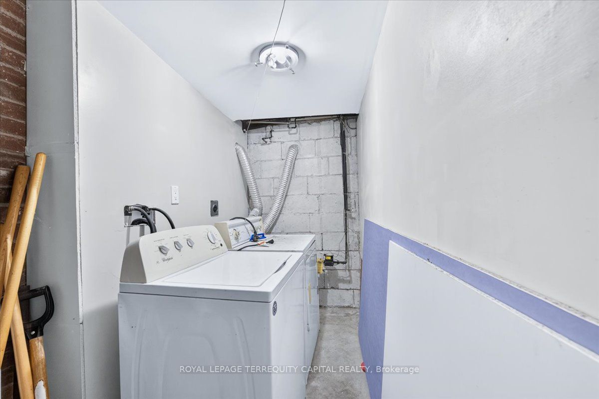 175 Clearbrooke Circle Property Photo 42