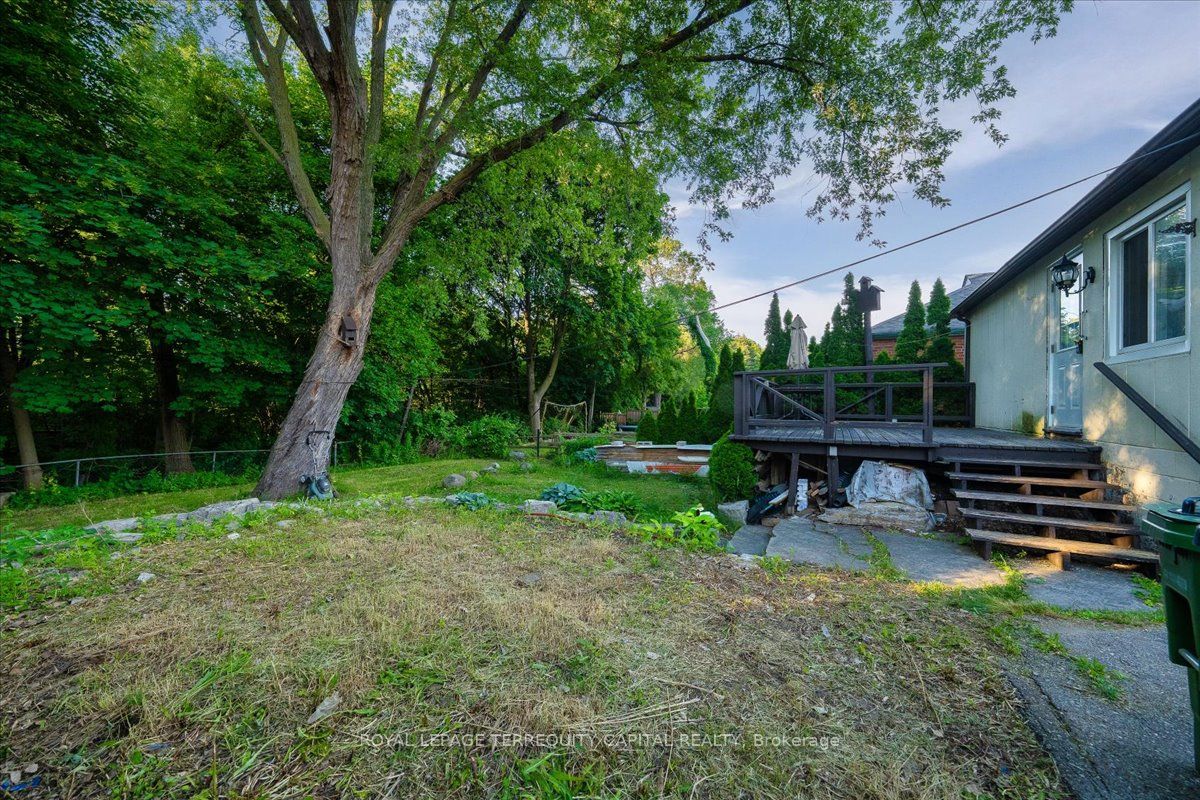 175 Clearbrooke Circle Property Photo 46