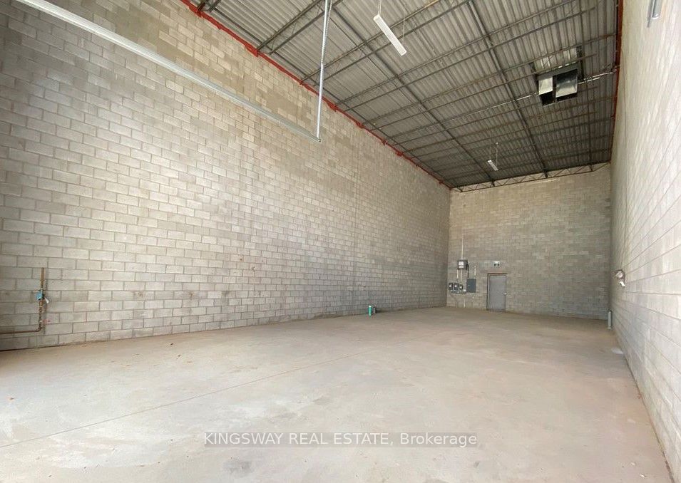 1156 King Road 32 Property Photo 7