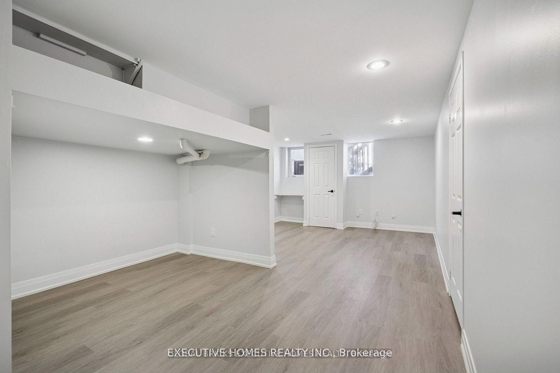2665 Thomas Street 60 Property Photo 22