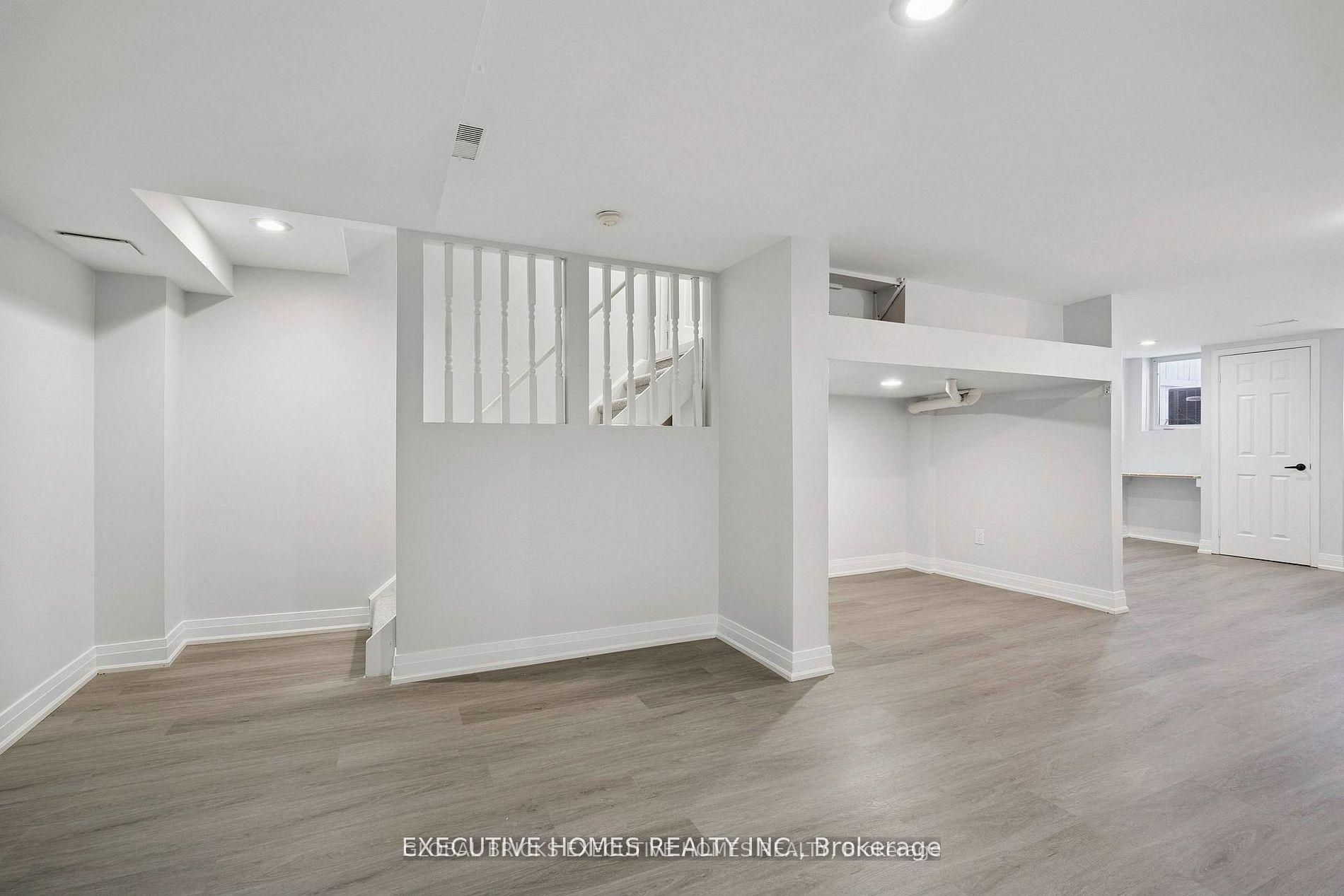 2665 Thomas Street 60 Property Photo 23