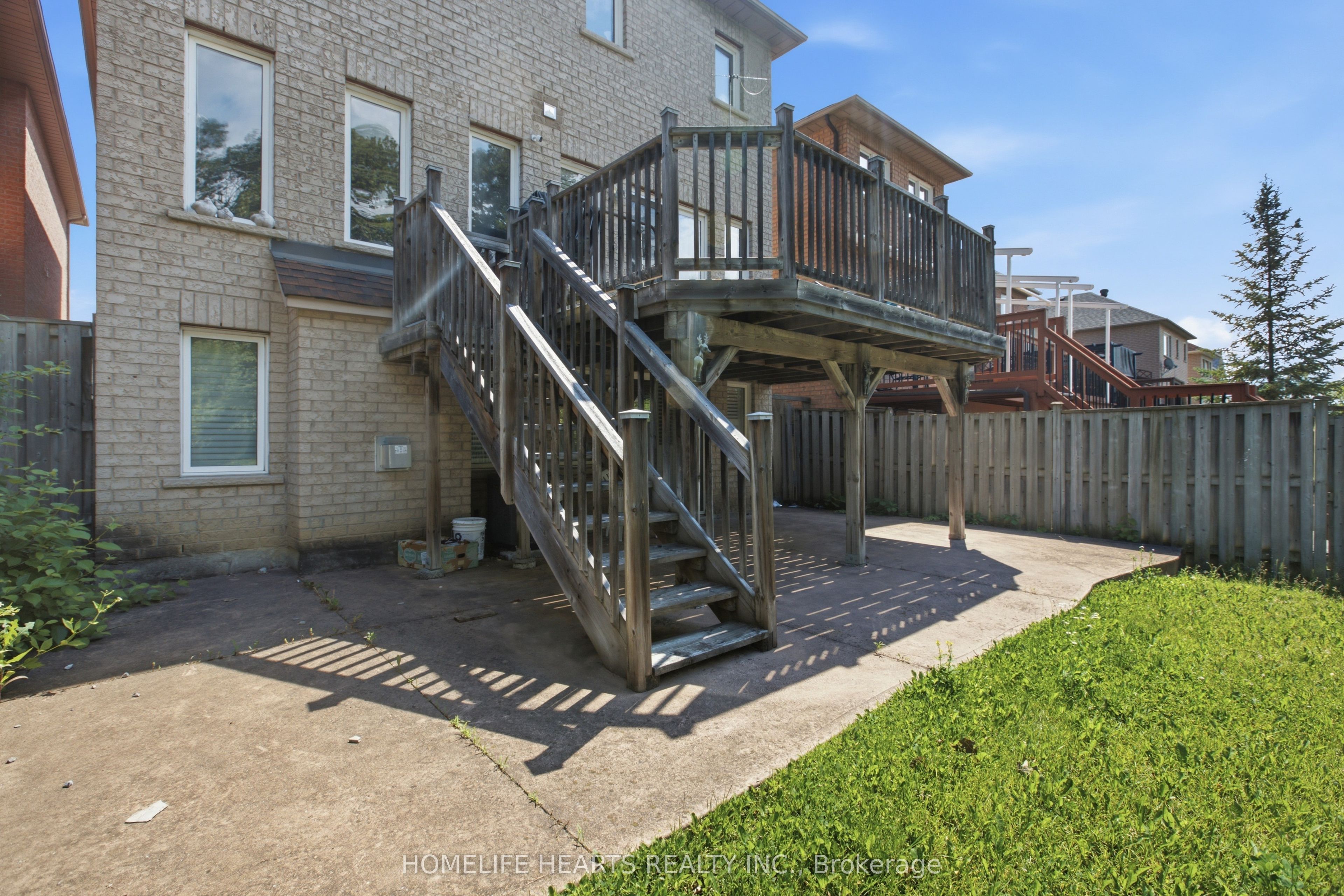 1077 Knotty Pine Grove Property Photo 19