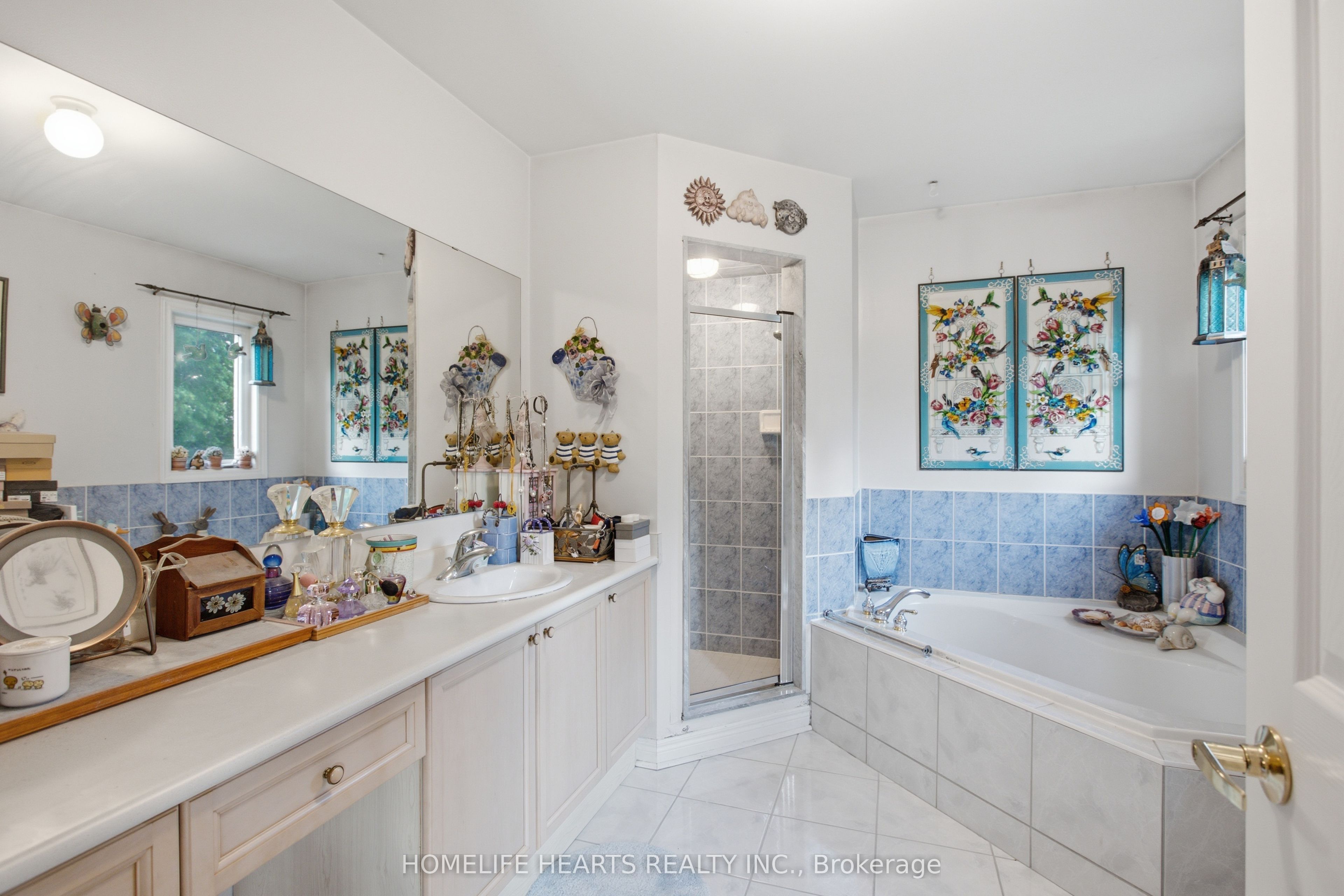 1077 Knotty Pine Grove Property Photo 32