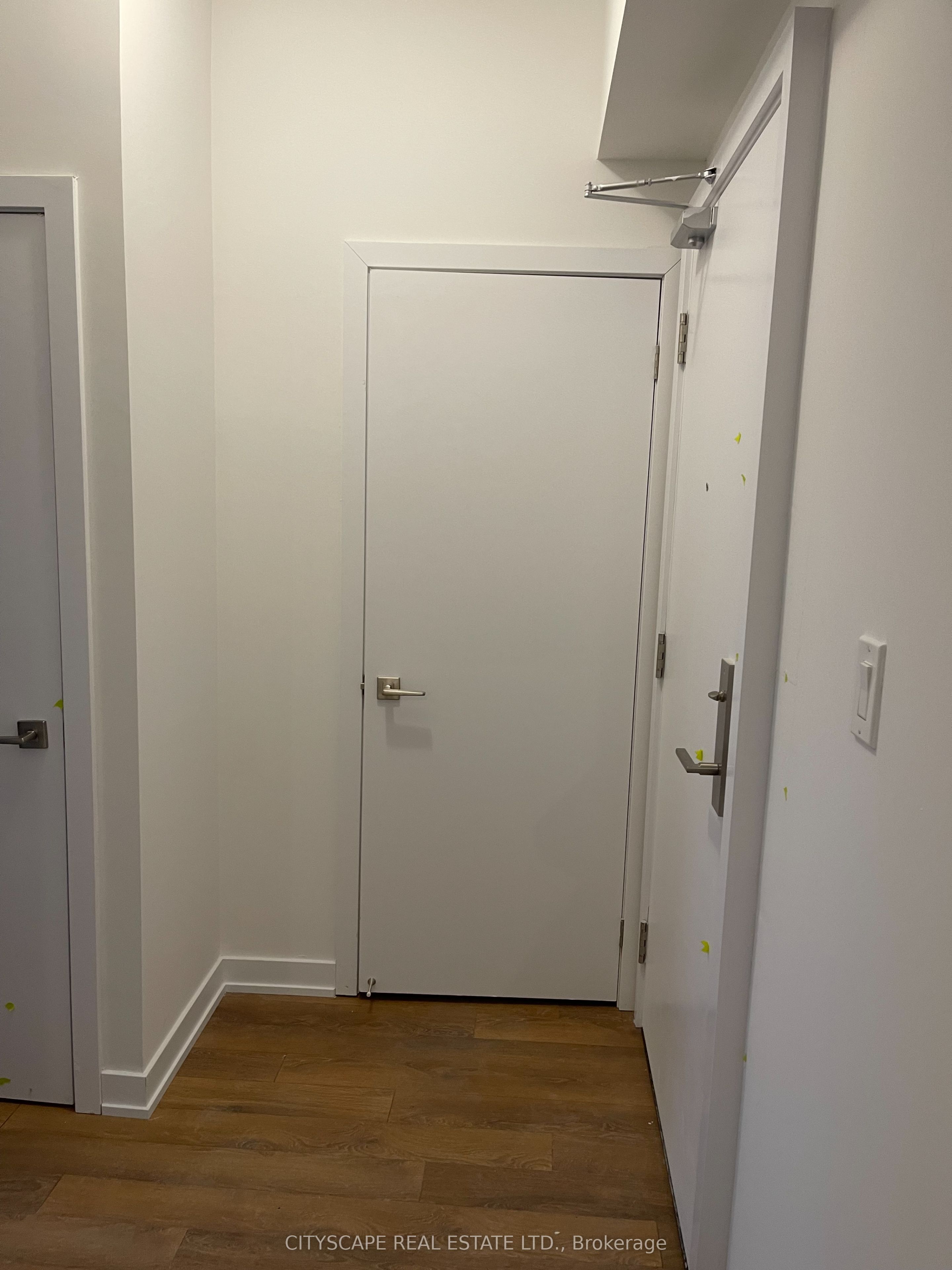 2433 S Dufferin Street S 507 Property Photo 6