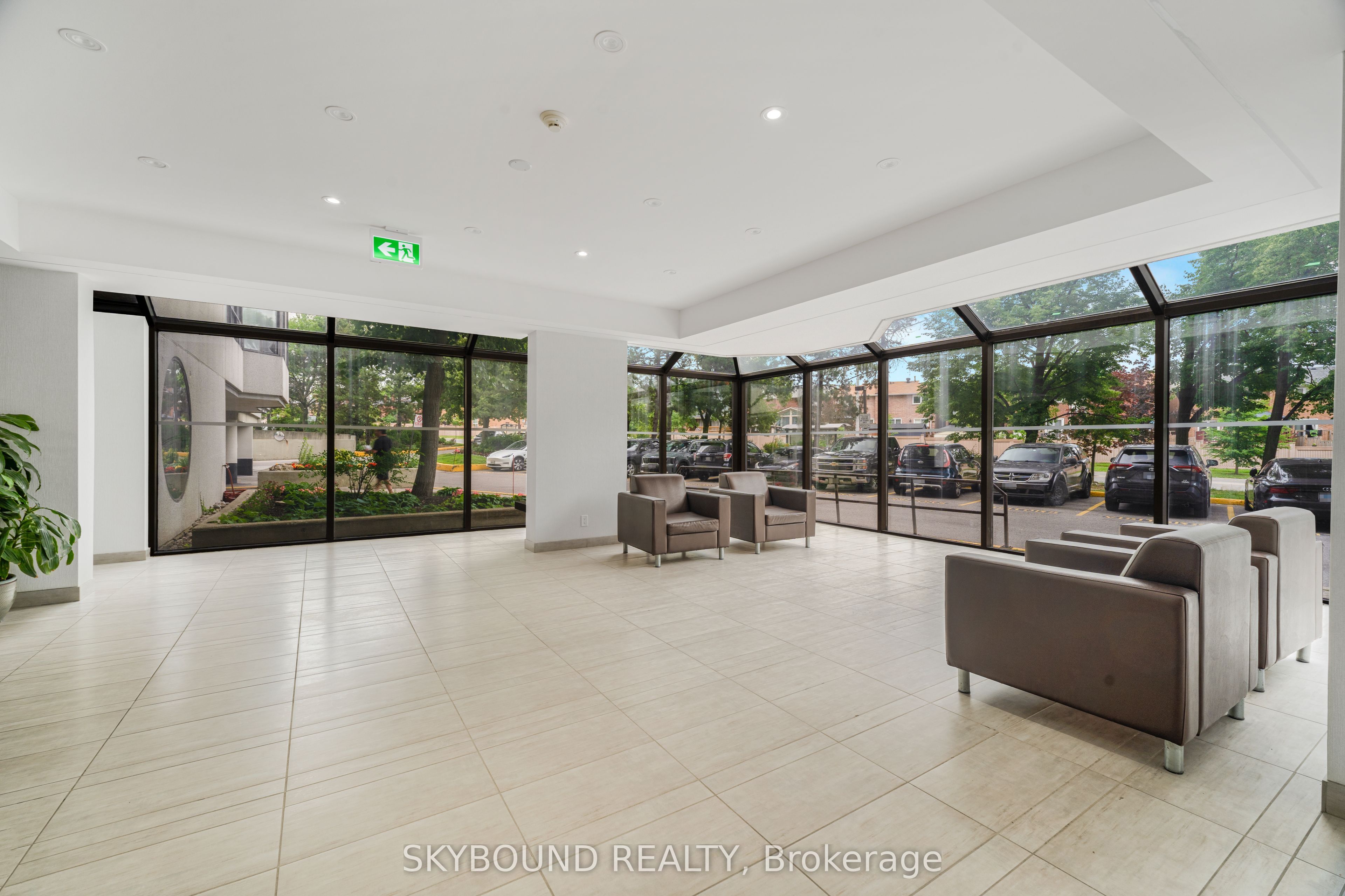 200 Robert Speck Parkway 108 Property Photo 11