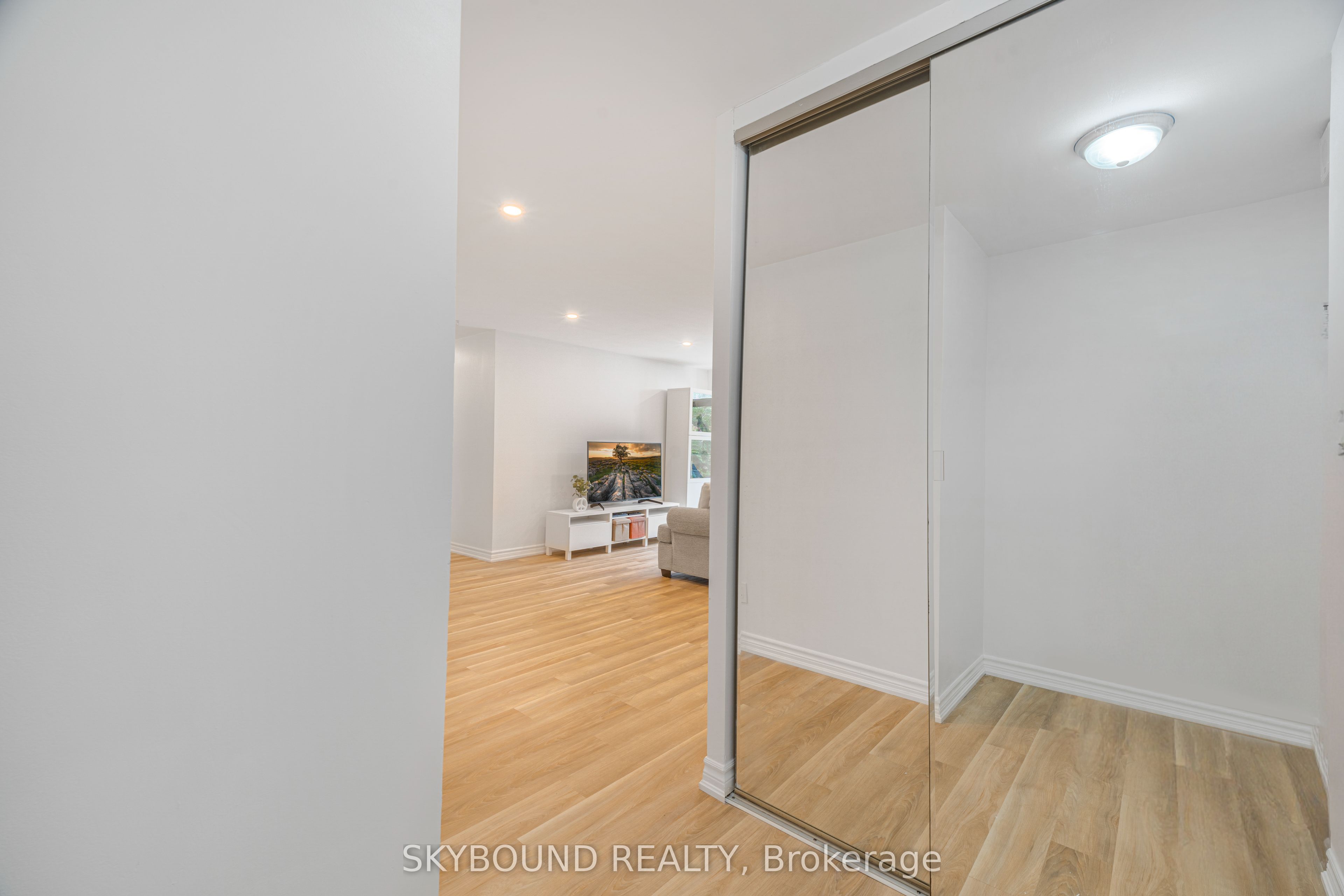 200 Robert Speck Parkway 108 Property Photo 13