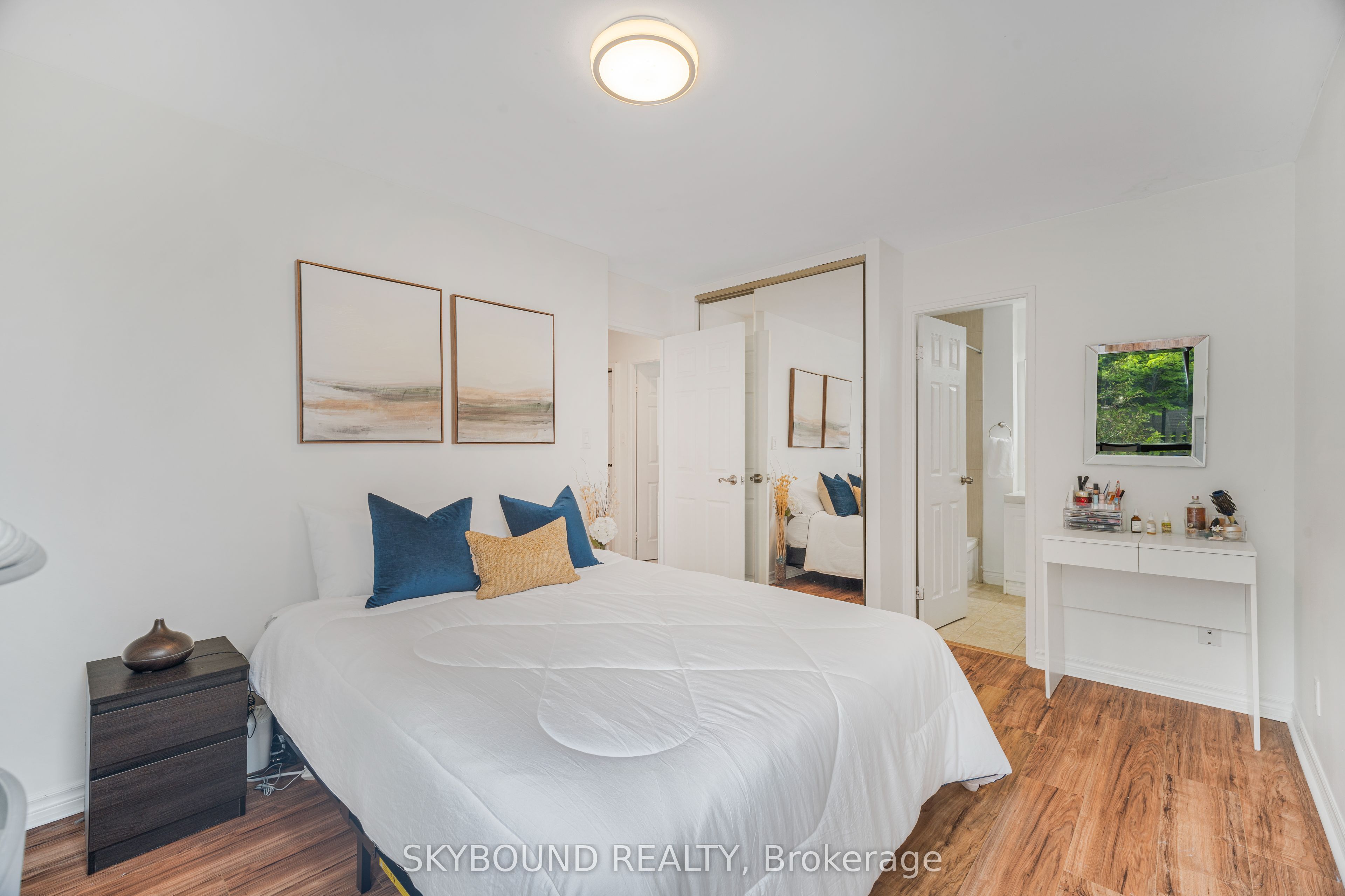 200 Robert Speck Parkway 108 Property Photo 21