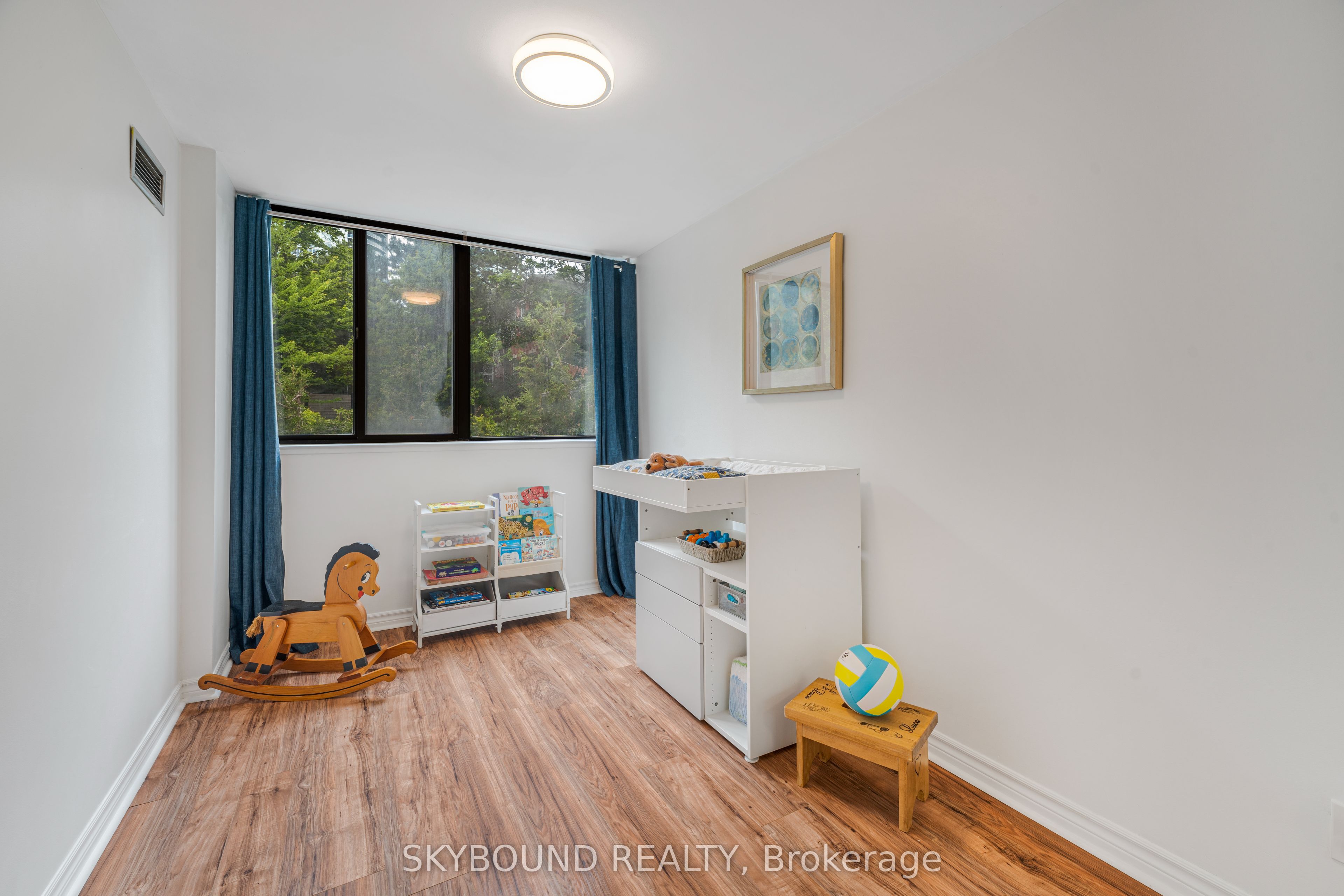 200 Robert Speck Parkway 108 Property Photo 26