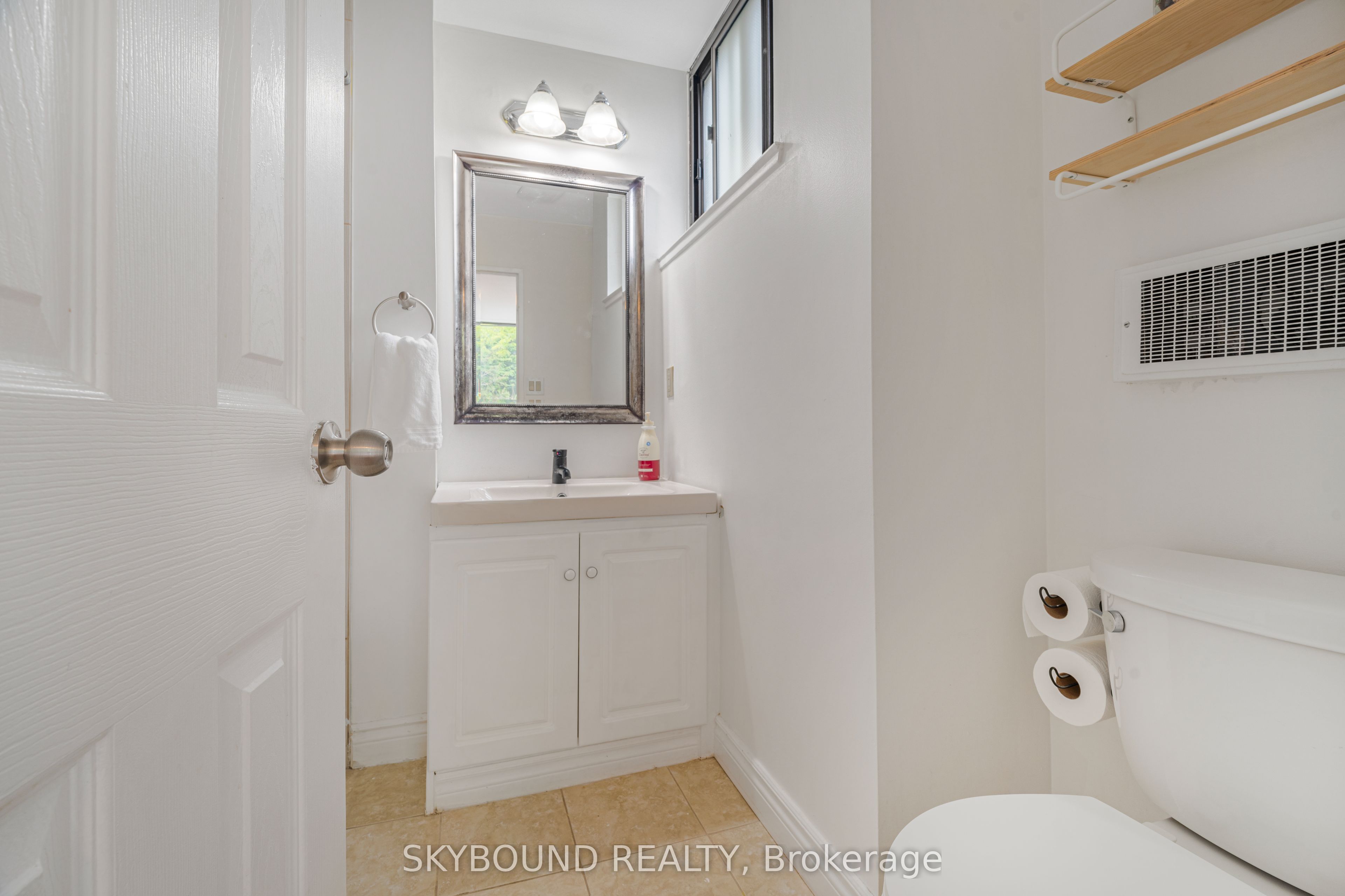 200 Robert Speck Parkway 108 Property Photo 28